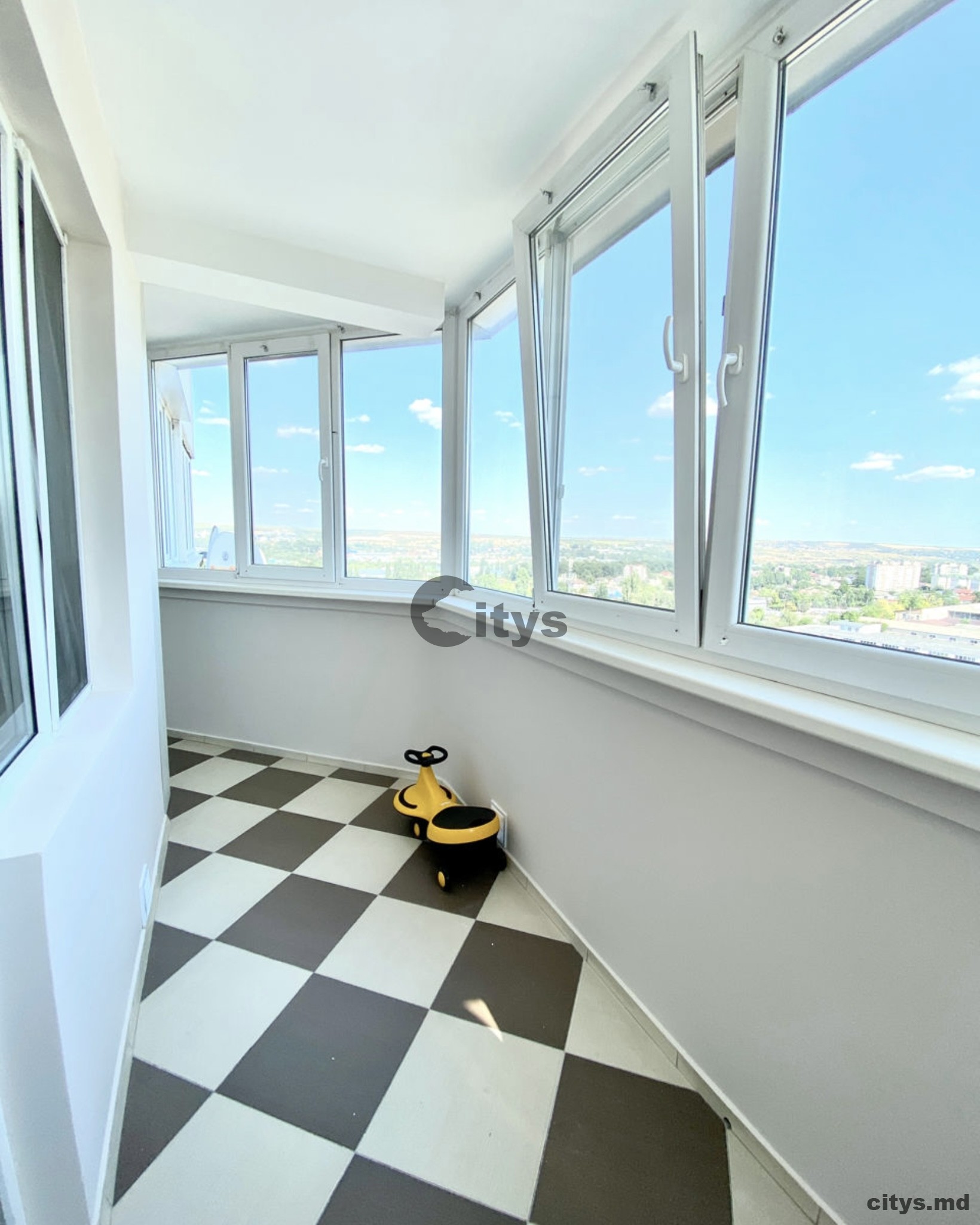 Se vinde-Apartament cu 2 camere, 70m²,Botanica, Burebista photo 5 - citys.md Se vinde-Apartament cu 2 camere, 70m²,Botanica, Burebista photo 4