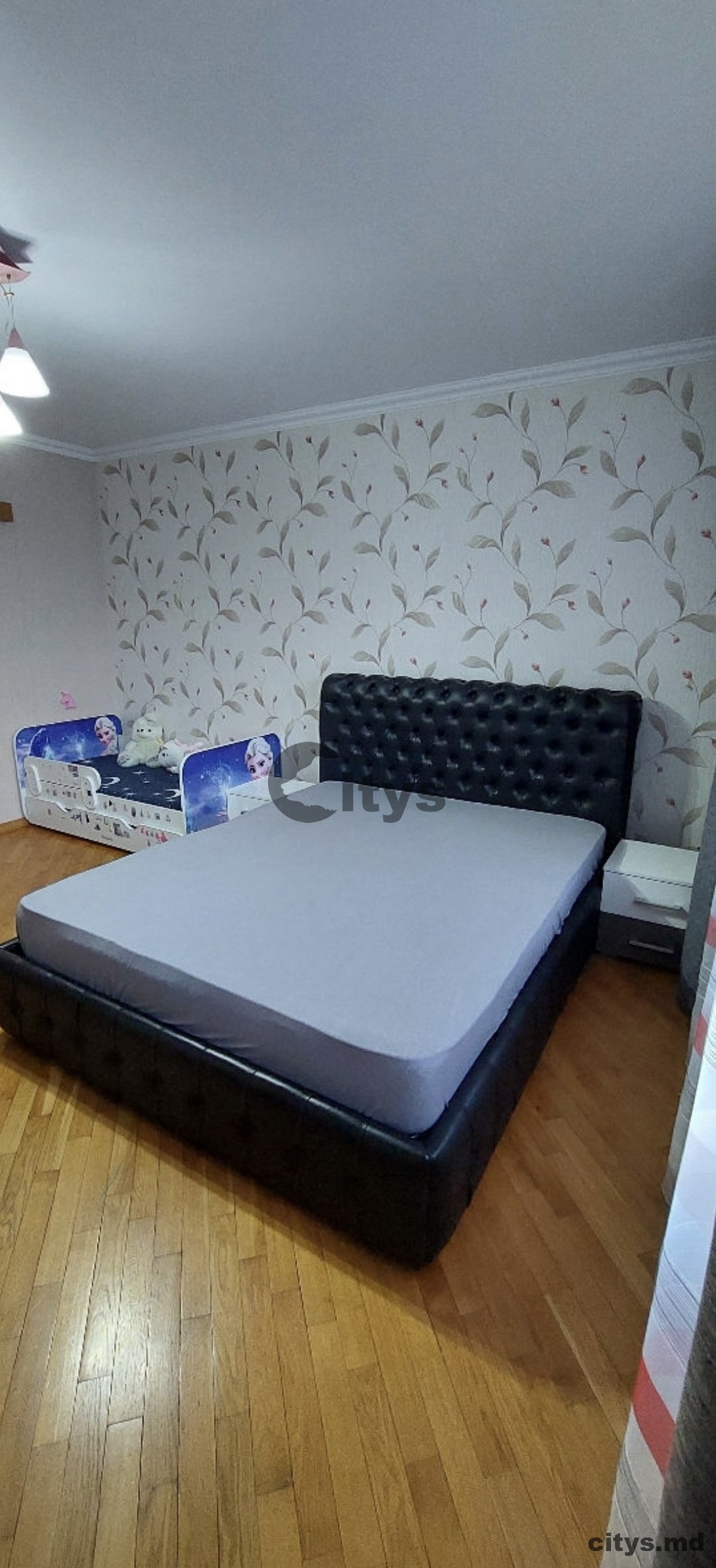 Chirie-Apartament cu 3 camere, 72m², Ciocana,Mircea cel Bătrân 7124 photo 2 - citys.md Chirie-Apartament cu 3 camere, 72m², Ciocana,Mircea cel Bătrân 7124 photo 1