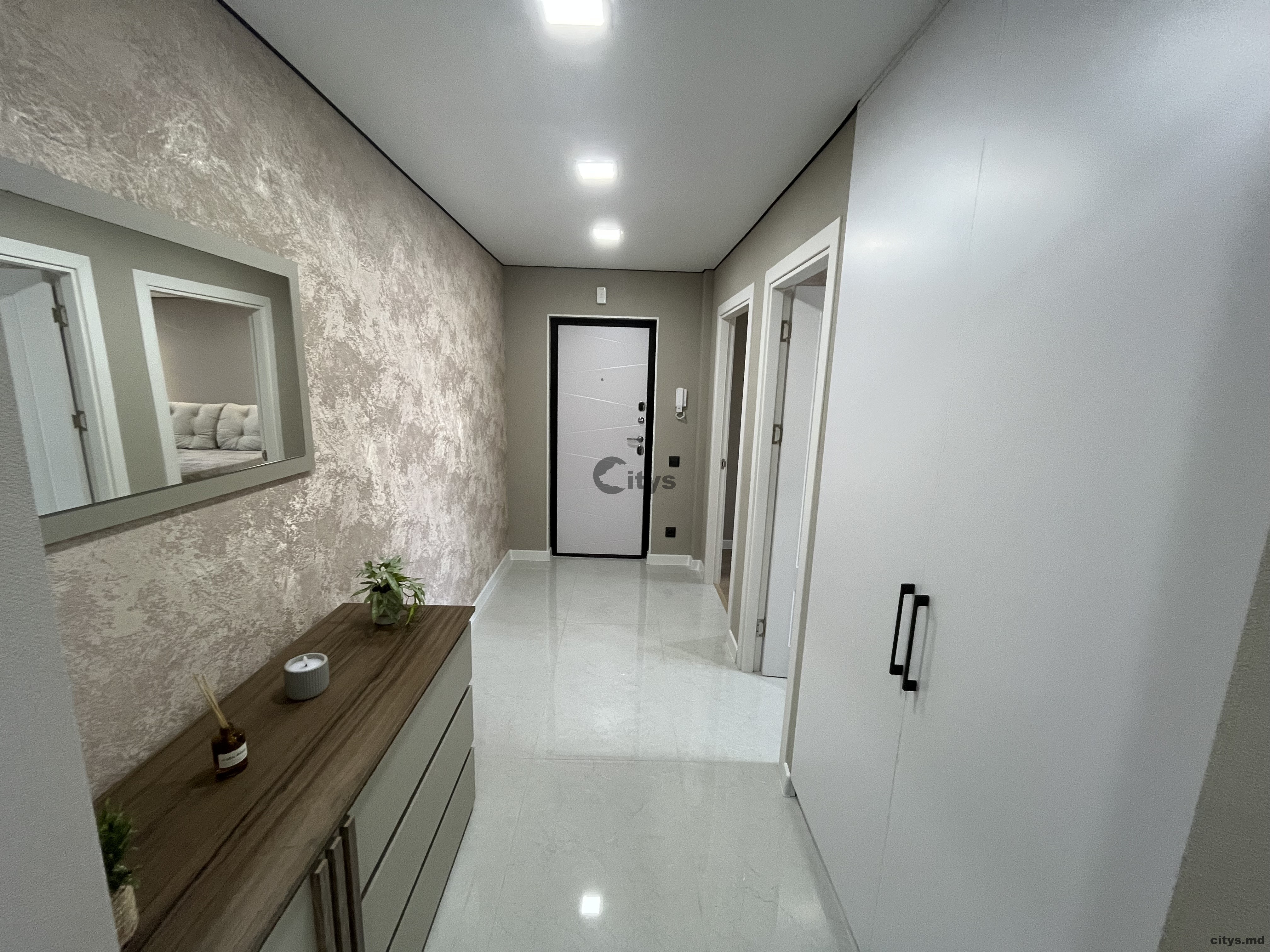 Apartament cu 3 camere, 68m², Ciocana, Ginta Latina photo 2 - citys.md Apartament cu 3 camere, 68m², Ciocana, Ginta Latina photo 1