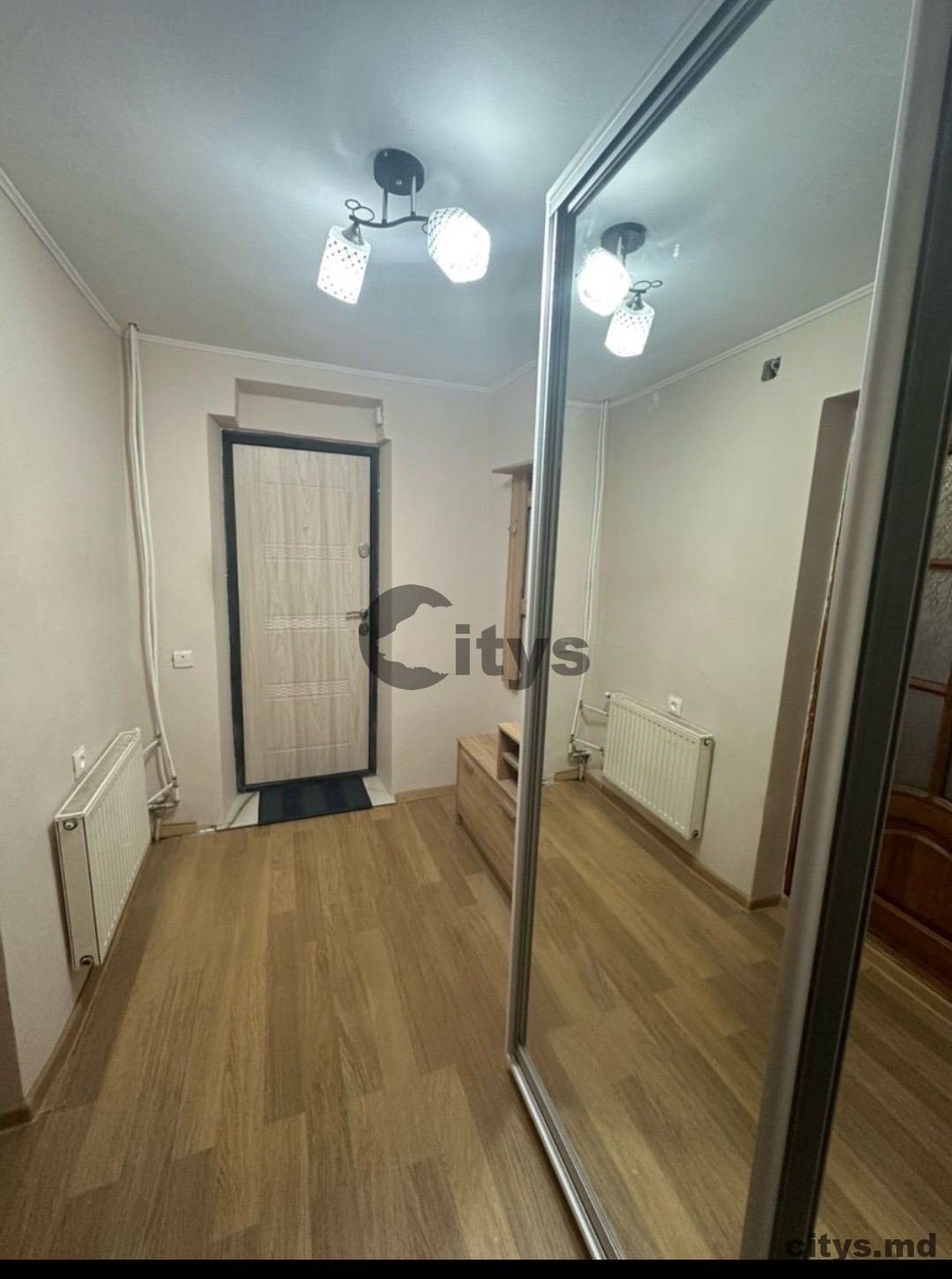 Chirie-Apartament cu 1 cameră, 50m², str.Mihail Kogalniceanu photo 7 - citys.md Chirie-Apartament cu 1 cameră, 50m², str.Mihail Kogalniceanu photo 6