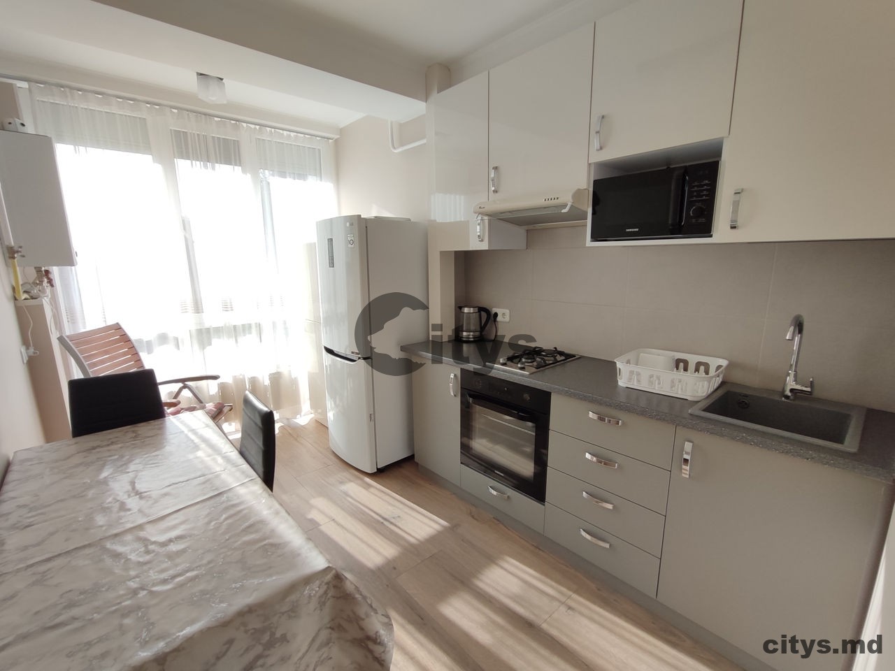 Chirie-Apartament cu 1 cameră, 39m², Botanica. bd. Cuza Vodă photo 10 - citys.md Chirie-Apartament cu 1 cameră, 39m², Botanica. bd. Cuza Vodă photo 9