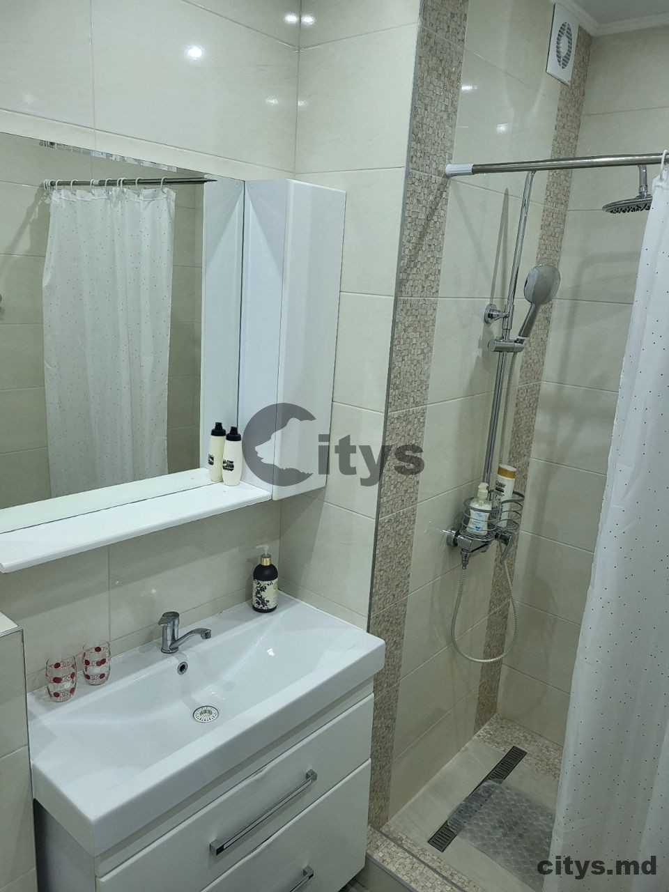 Chirie-1 комнатная квартира, 52м²,Botanica. bd. Decebal photo 10 - citys.md Chirie-1 комнатная квартира, 52м²,Botanica. bd. Decebal photo 9