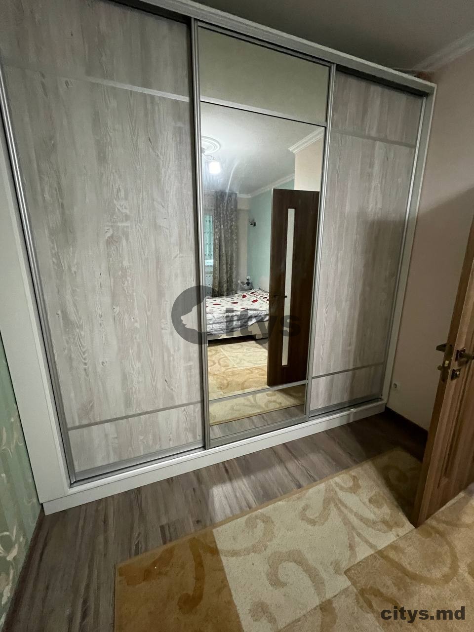 Chirie-Apartament cu 1 cameră, 40m², Серджиу Радауцану photo 2 - citys.md Chirie-Apartament cu 1 cameră, 40m², Серджиу Радауцану photo 1