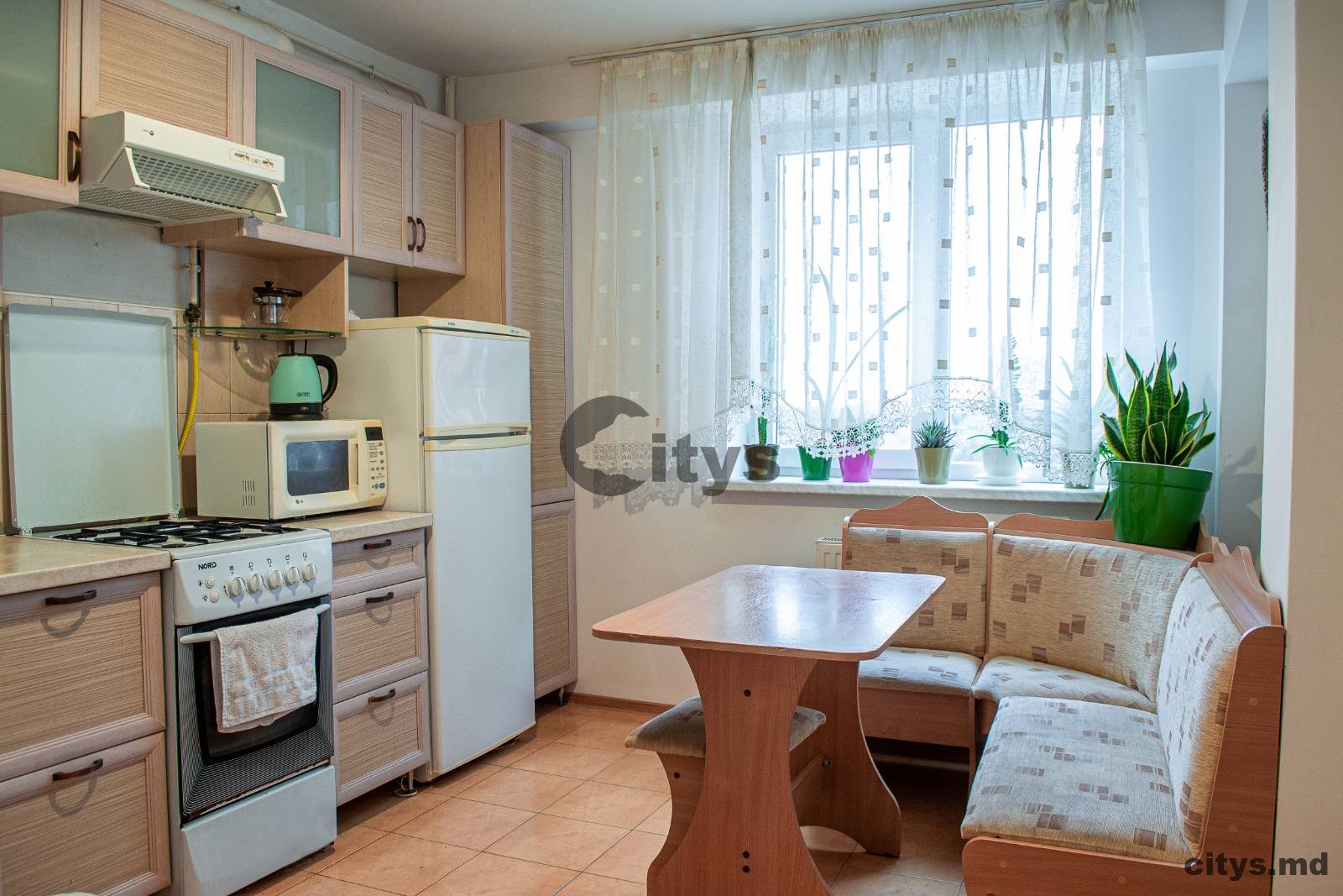 Chirie-Apartament cu 1 cameră, 40m², Наталья Георгиу photo 0