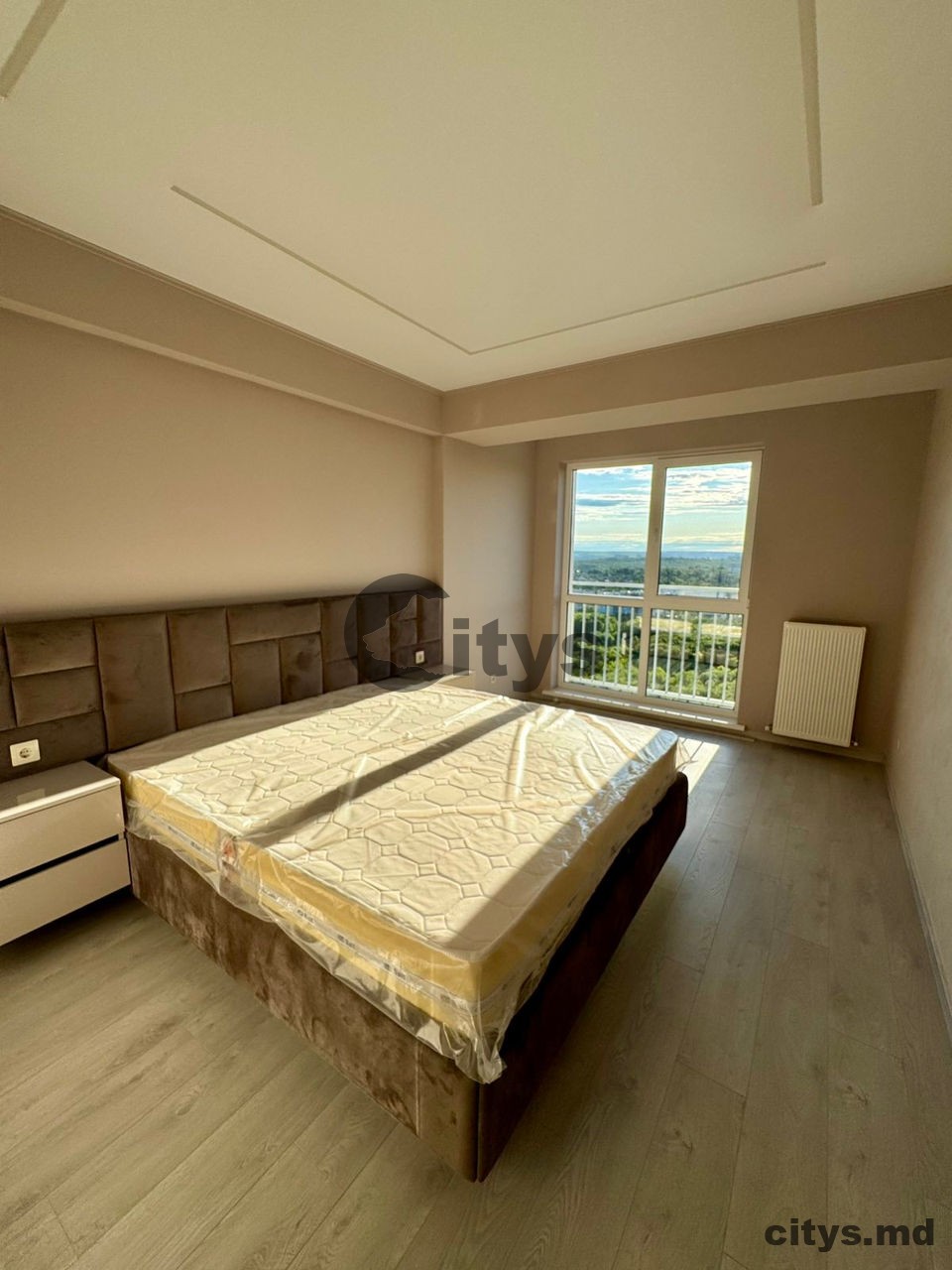 chirie-Apartament cu 2 camere, 84m², Матеи Басараб photo 4