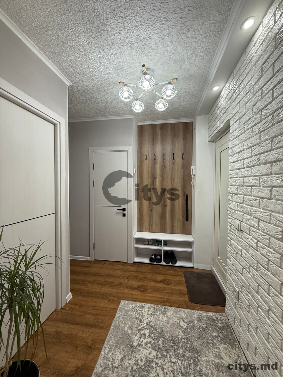 Apartament cu 2 camere, 47m², Botanica, Hristo Botev photo 2 - citys.md Apartament cu 2 camere, 47m², Botanica, Hristo Botev photo 1