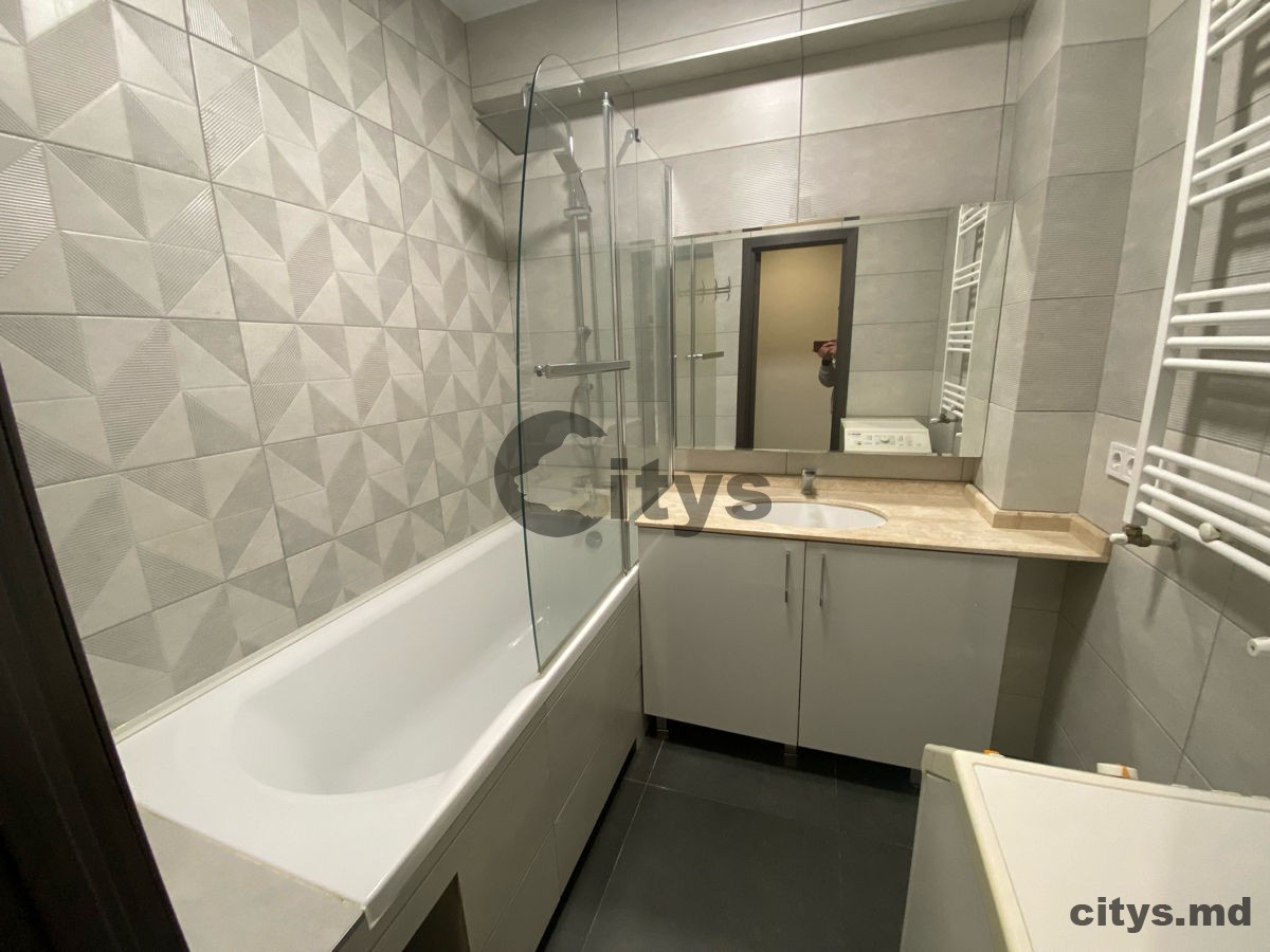 Apartament cu 2 camere, 68m², Riscani, Florilor photo 4