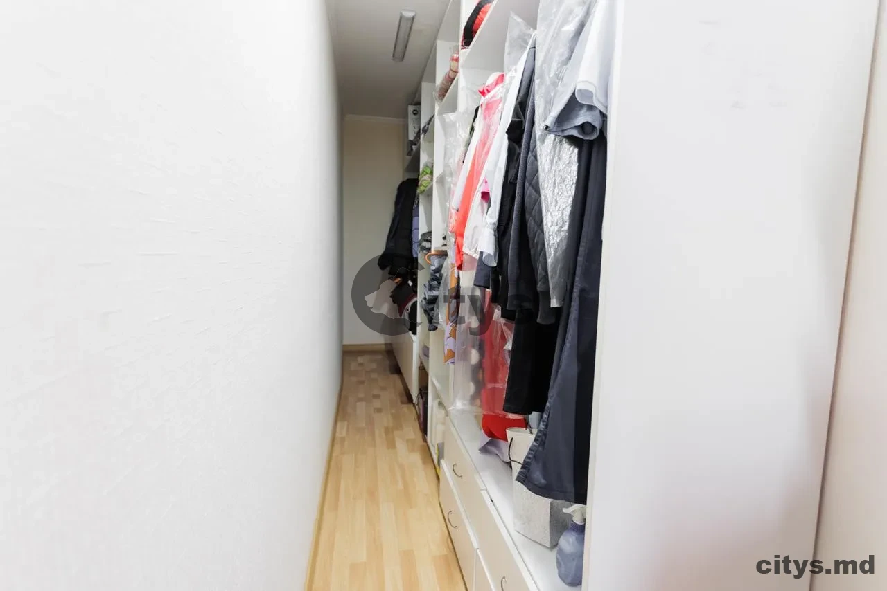 Apartament cu 3 camere+living, 80m², str.Busuiocești,16 Botanica photo 11 - citys.md Apartament cu 3 camere+living, 80m², str.Busuiocești,16 Botanica photo 10