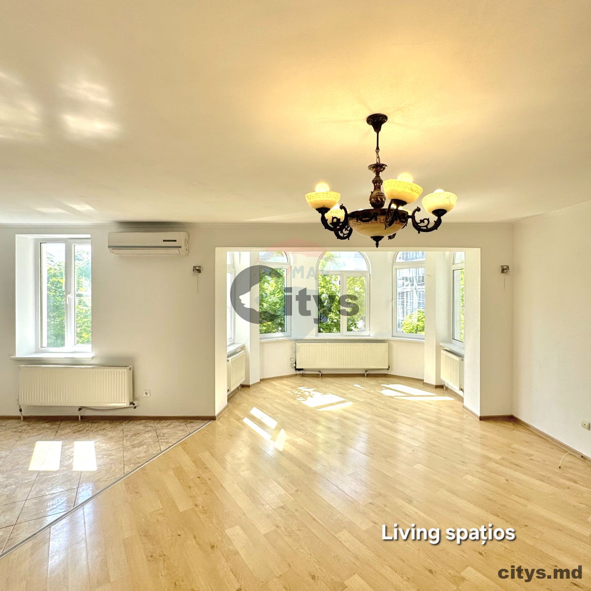 chirie-Apartament cu 3 camere, Centru 113m², str. Grigore Ureche photo 1 - citys.md chirie-Apartament cu 3 camere, Centru 113m², str. Grigore Ureche photo 0