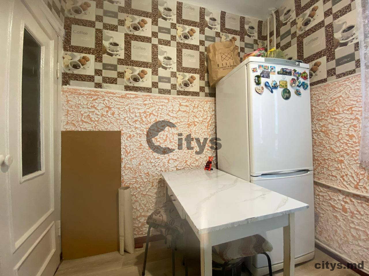 Apartament cu 2 camere, 41m², Lamonosov photo 6