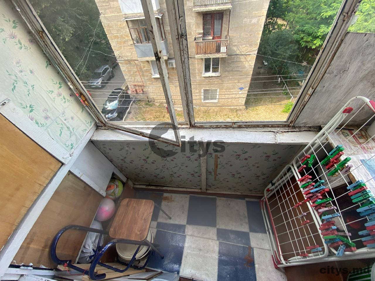 Apartament cu 2 camere, 41m², Lamonosov photo 5
