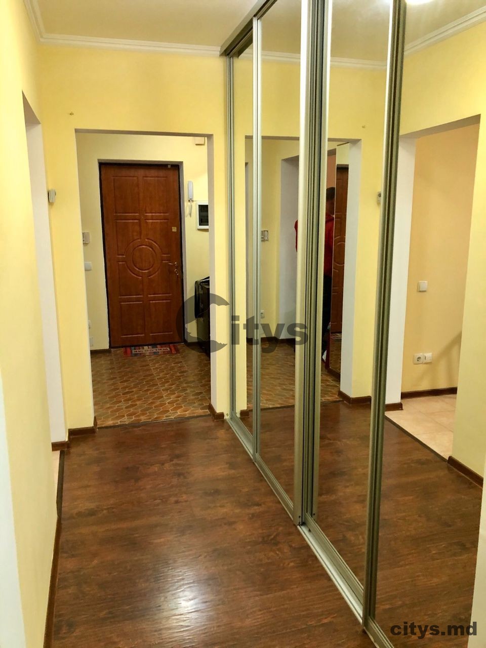 chirie-Apartament cu 3 camere, Botanica 80m², str. Plaiului photo 4 - citys.md chirie-Apartament cu 3 camere, Botanica 80m², str. Plaiului photo 3