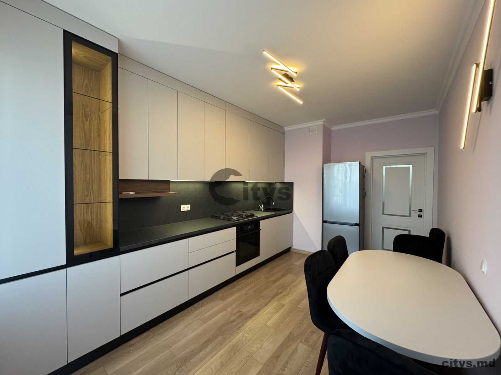 Chirie-Apartament cu 2 camere, 75m², Centru,Moara Roșie photo 6