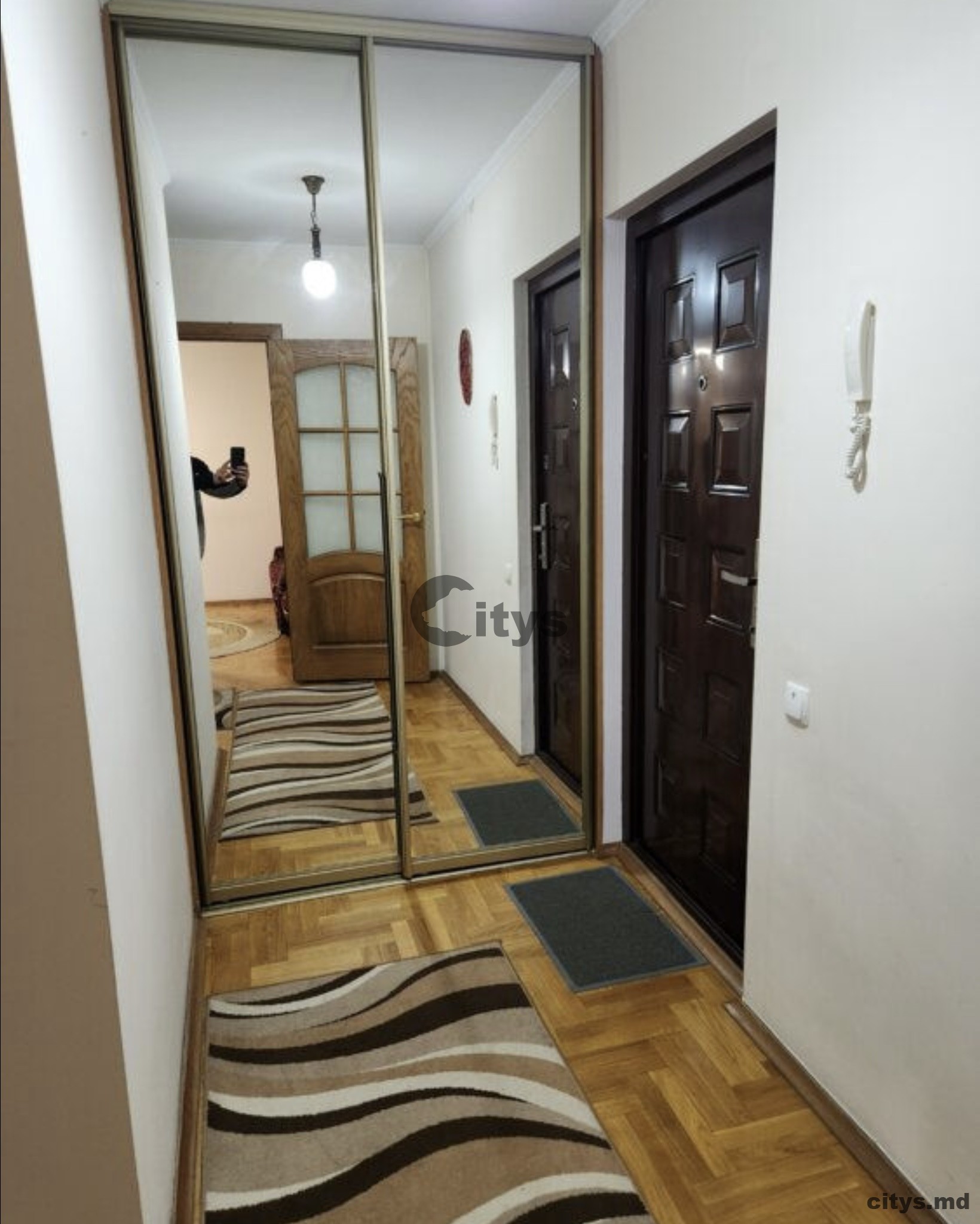 Chirie-Apartament cu 1 cameră, 45m², Buiucani,Nicolai Costin photo 5 - citys.md Chirie-Apartament cu 1 cameră, 45m², Buiucani,Nicolai Costin photo 4