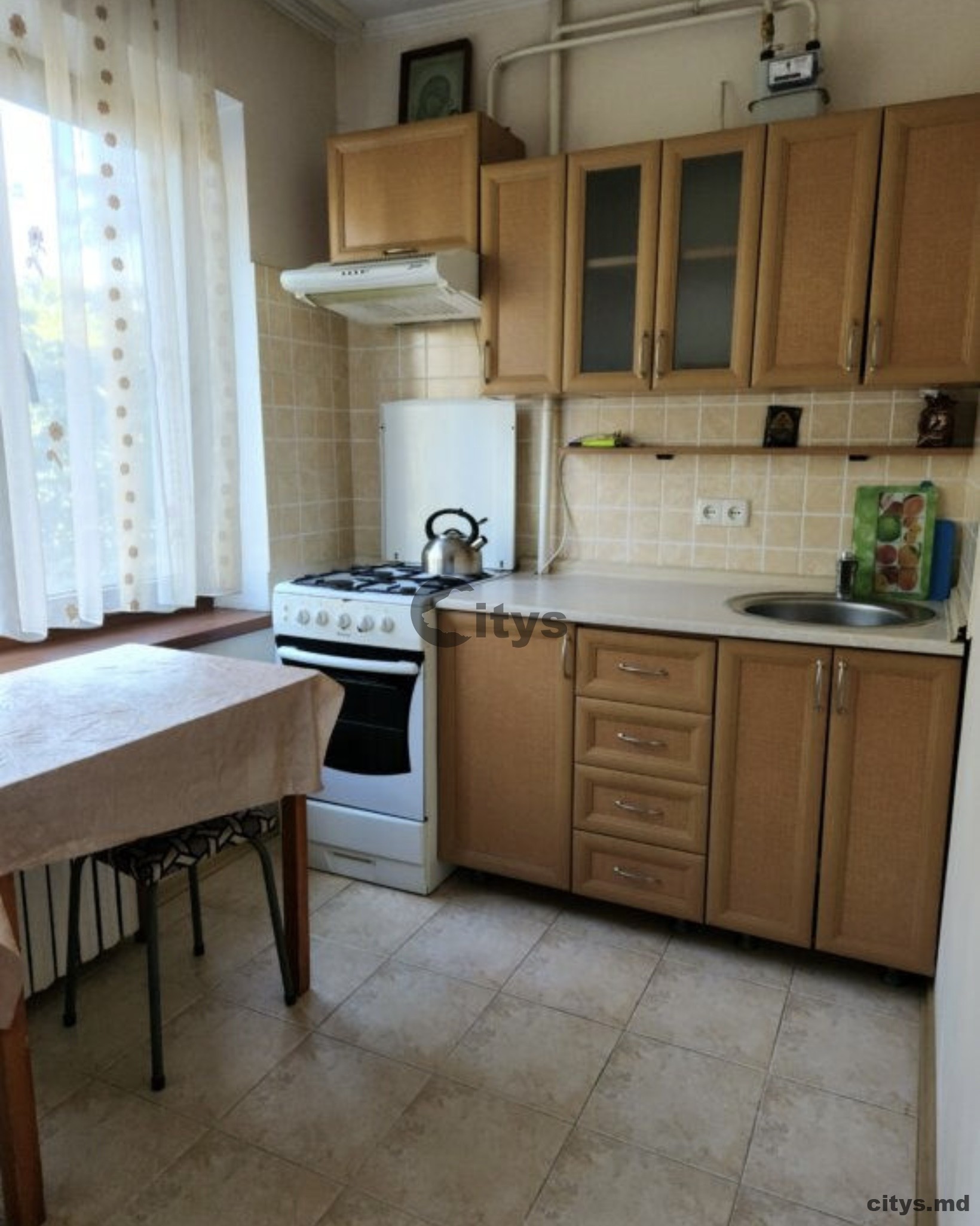 Chirie-Apartament cu 1 cameră, 45m², Buiucani,Nicolai Costin photo 2 - citys.md Chirie-Apartament cu 1 cameră, 45m², Buiucani,Nicolai Costin photo 1