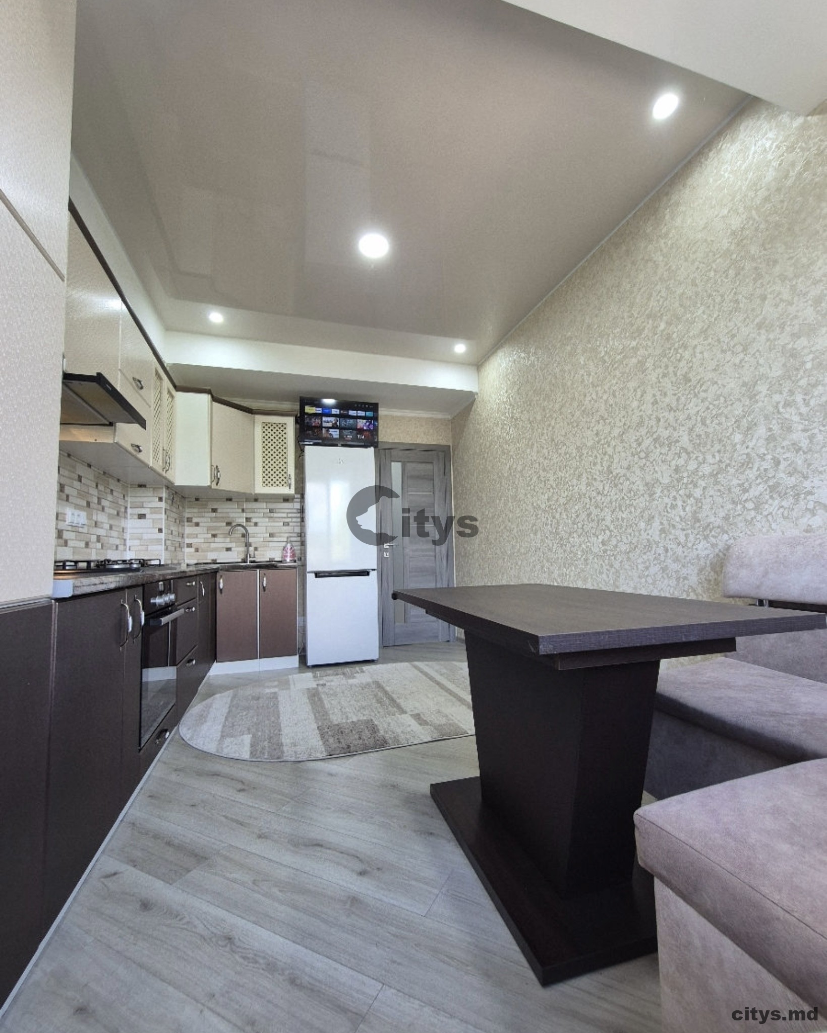 Chirie-Apartament cu 2 camere, 60m², Rîșcani,Tudor Vladimirescu photo 1 - citys.md Chirie-Apartament cu 2 camere, 60m², Rîșcani,Tudor Vladimirescu photo 0