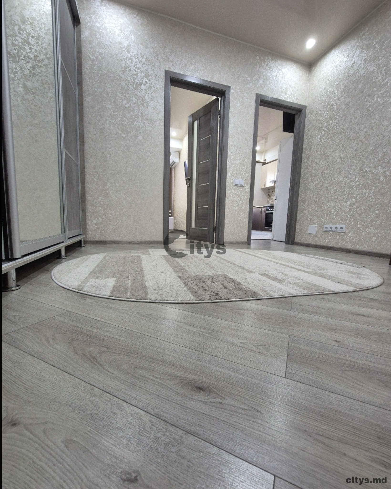 Chirie-Apartament cu 2 camere, 60m², Rîșcani,Tudor Vladimirescu photo 5 - citys.md Chirie-Apartament cu 2 camere, 60m², Rîșcani,Tudor Vladimirescu photo 4