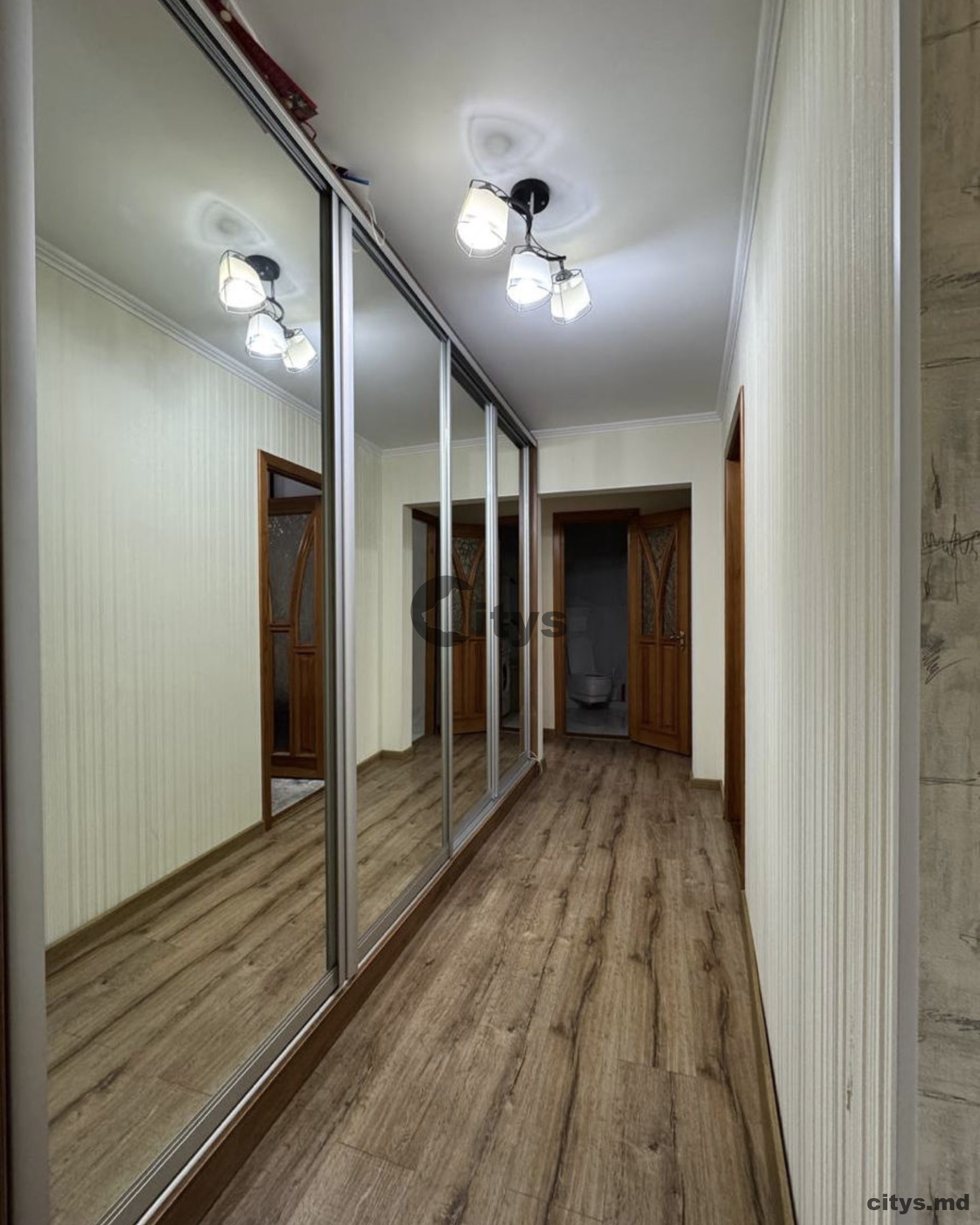 Chirie-Apartament cu 2 camere, 67m²,Buiucani, Nicolae Costin photo 3 - citys.md Chirie-Apartament cu 2 camere, 67m²,Buiucani, Nicolae Costin photo 2