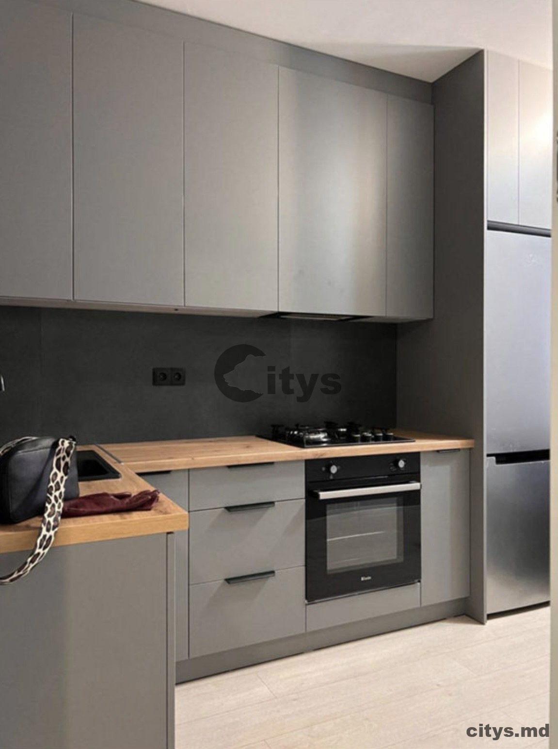 Chirie-Apartament cu 1 cameră, 50m²,Buiucani, Алба-Юлия photo 3