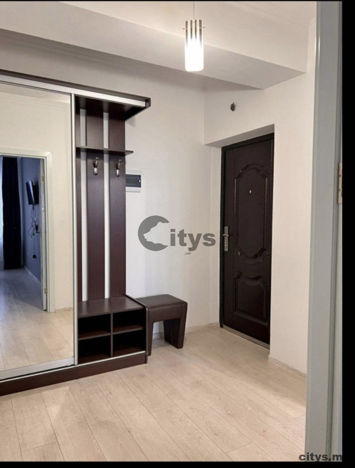 Chirie-Apartament cu 1 cameră, 50m²,Buiucani, Алба-Юлия photo 4