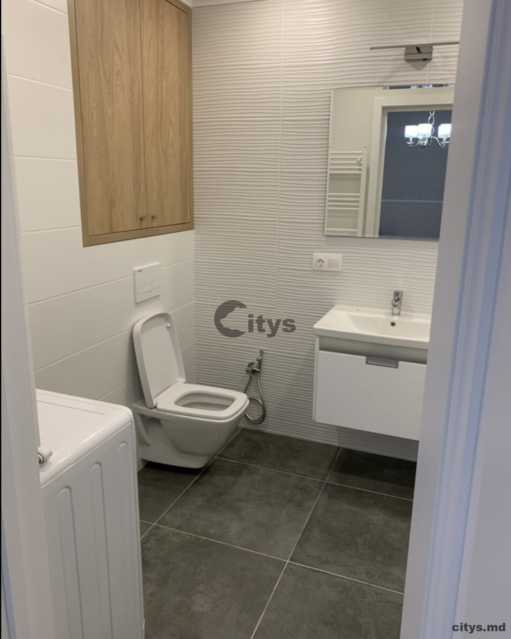 Сдается-2-х комнатная квартира, 55м²,Центр, Melestiu photo 2