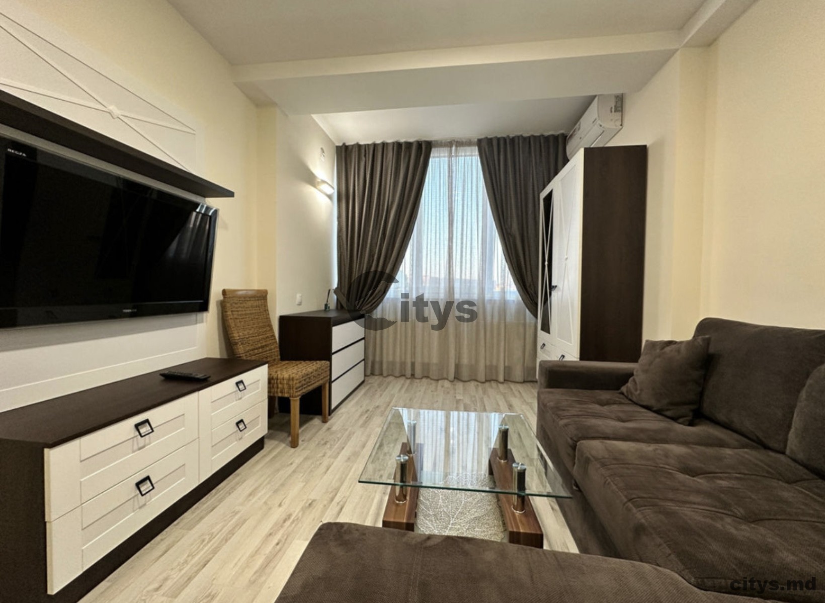 Chirie-Apartament cu 2 camere, 50m², Centru,Melestiu photo 0