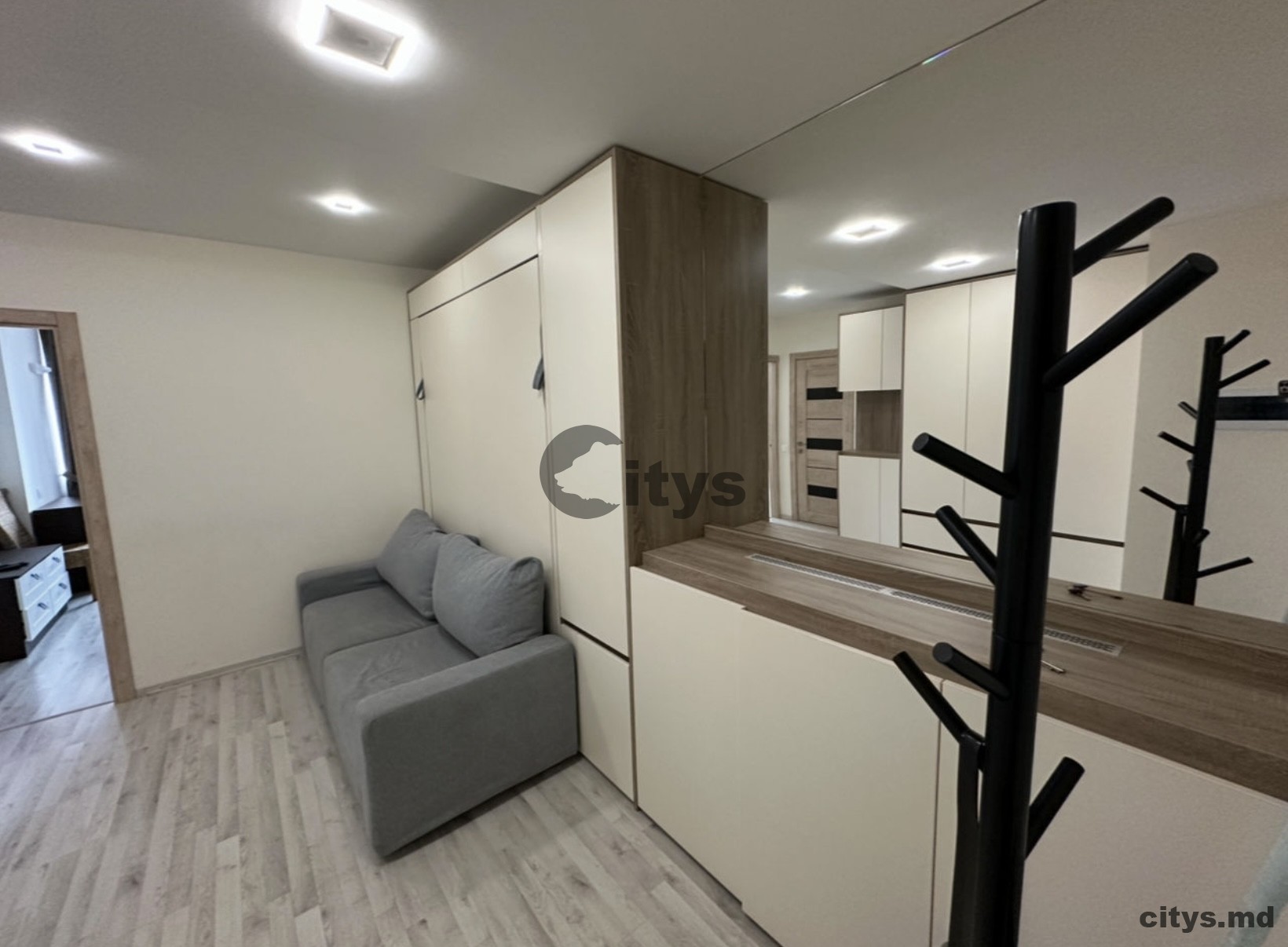 Chirie-Apartament cu 2 camere, 50m², Centru,Melestiu photo 3