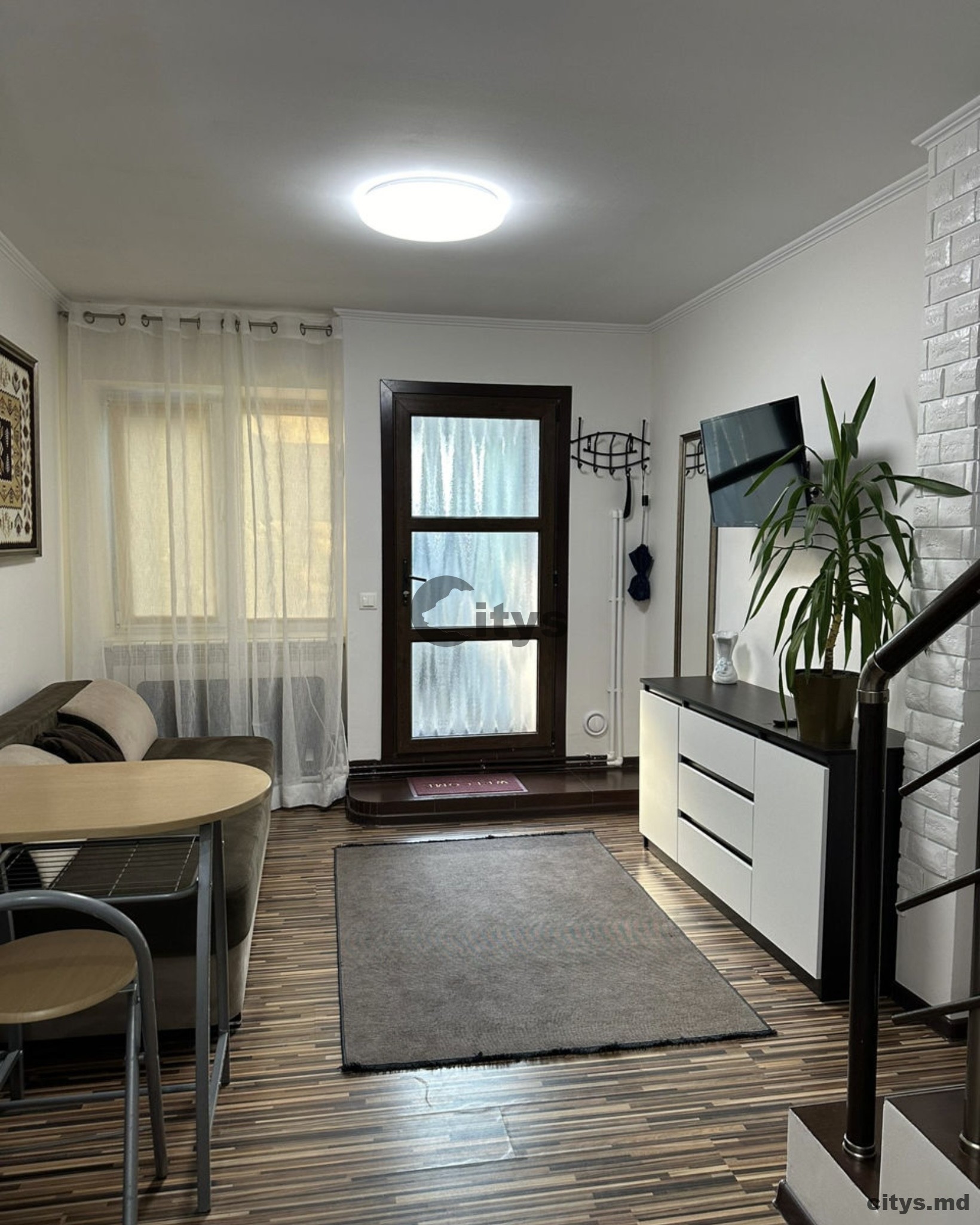 Chirie-Apartament cu 1 cameră, 37m², Centru,București photo 6 - citys.md Chirie-Apartament cu 1 cameră, 37m², Centru,București photo 5