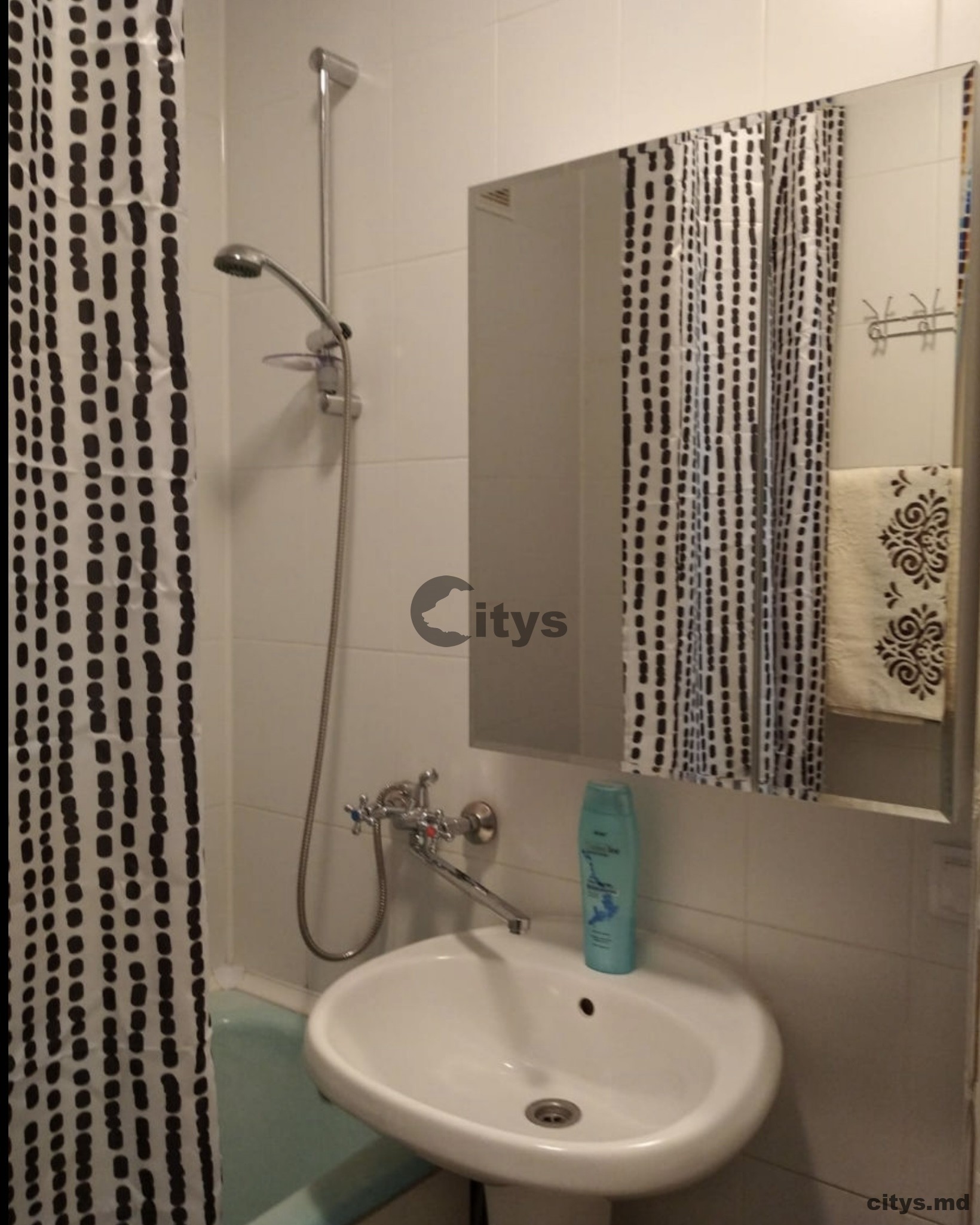 Chirie-Apartament cu 2 camere, 45m²,Botanica, Trandafirilor 7266 photo 7 - citys.md Chirie-Apartament cu 2 camere, 45m²,Botanica, Trandafirilor 7266 photo 6