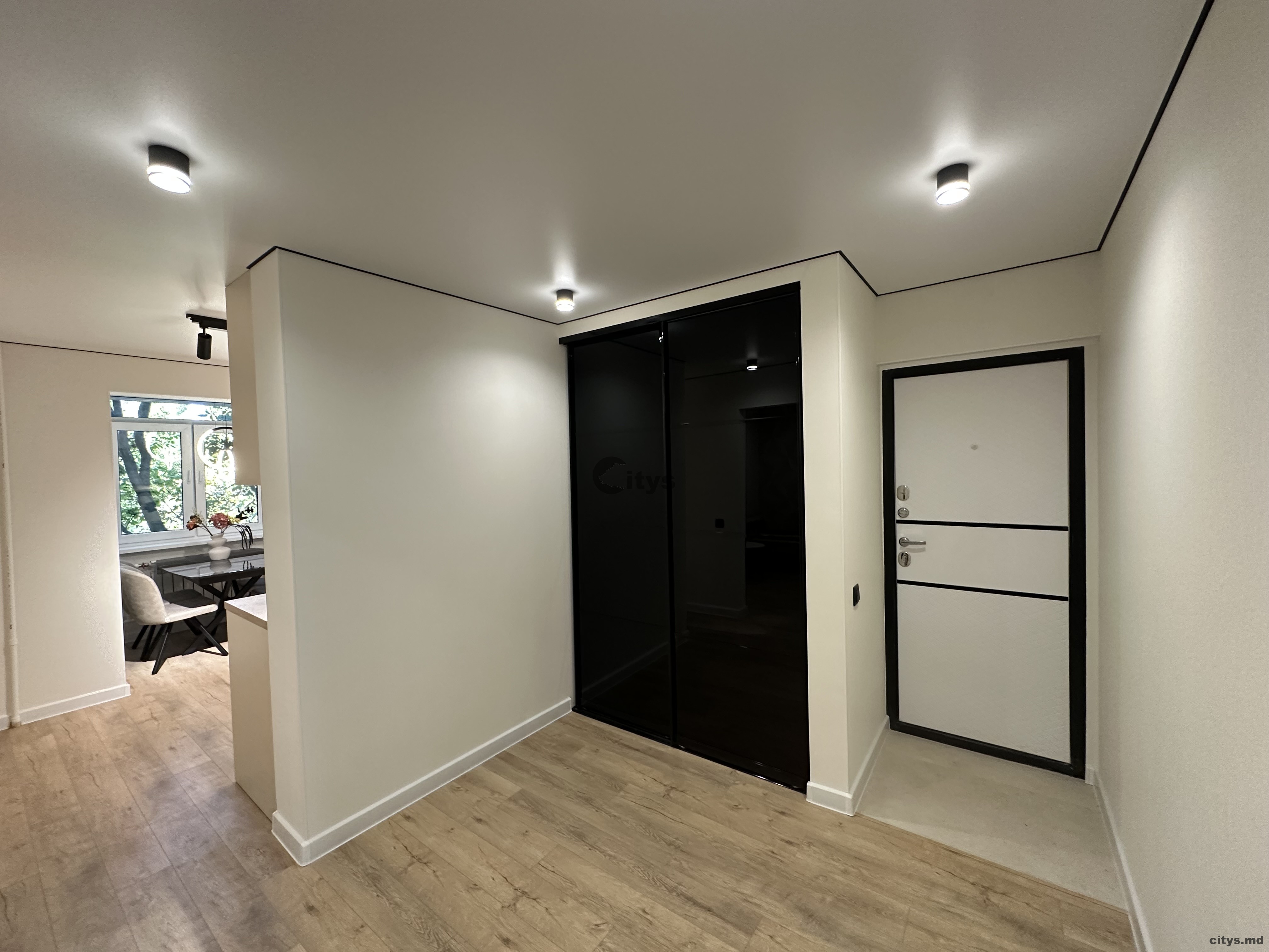 Apartament cu 3 camere, 75m², Cuza vodă photo 17 - citys.md Apartament cu 3 camere, 75m², Cuza vodă photo 16