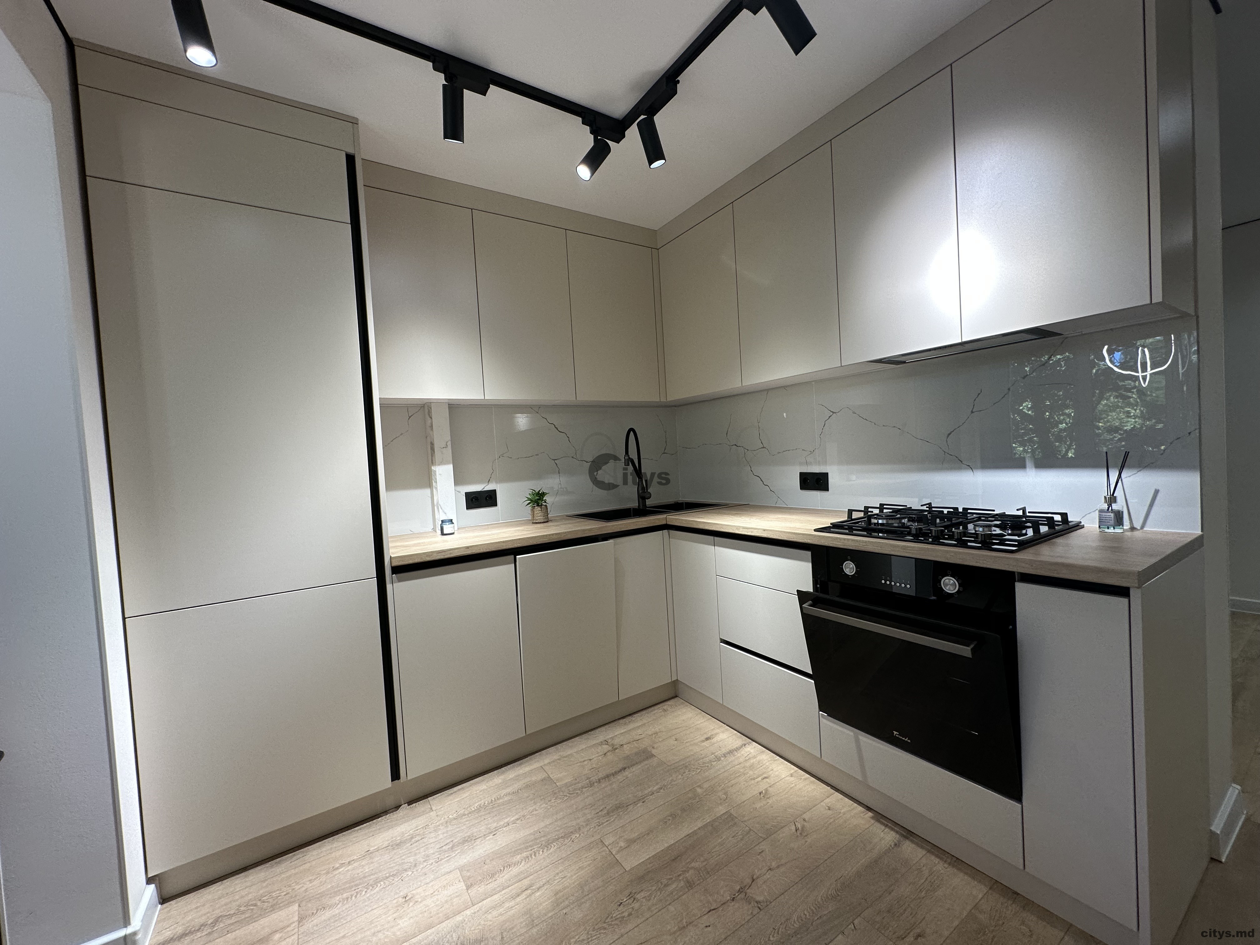 Apartament cu 3 camere, 75m², Cuza vodă photo 12 - citys.md Apartament cu 3 camere, 75m², Cuza vodă photo 11