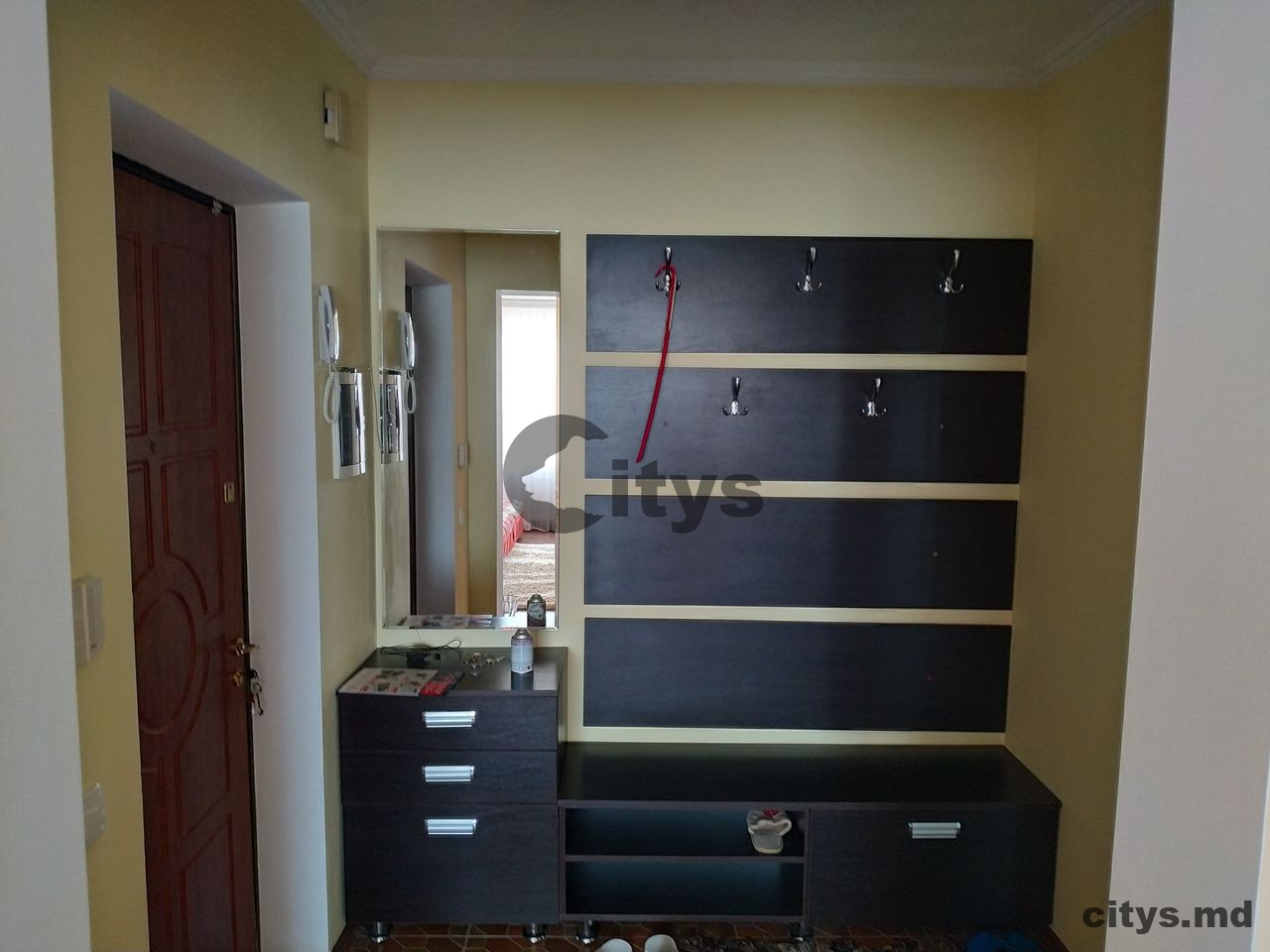 chirie-Apartament cu 3 camere, Botanica 80m², str. Plaiului photo 6 - citys.md chirie-Apartament cu 3 camere, Botanica 80m², str. Plaiului photo 5