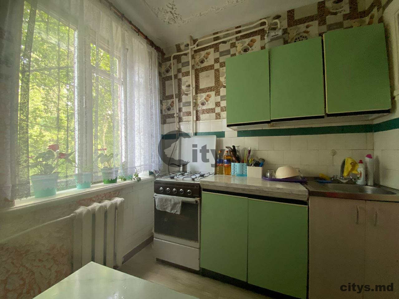 Apartament cu 2 camere, 41m², Lamonosov photo 1