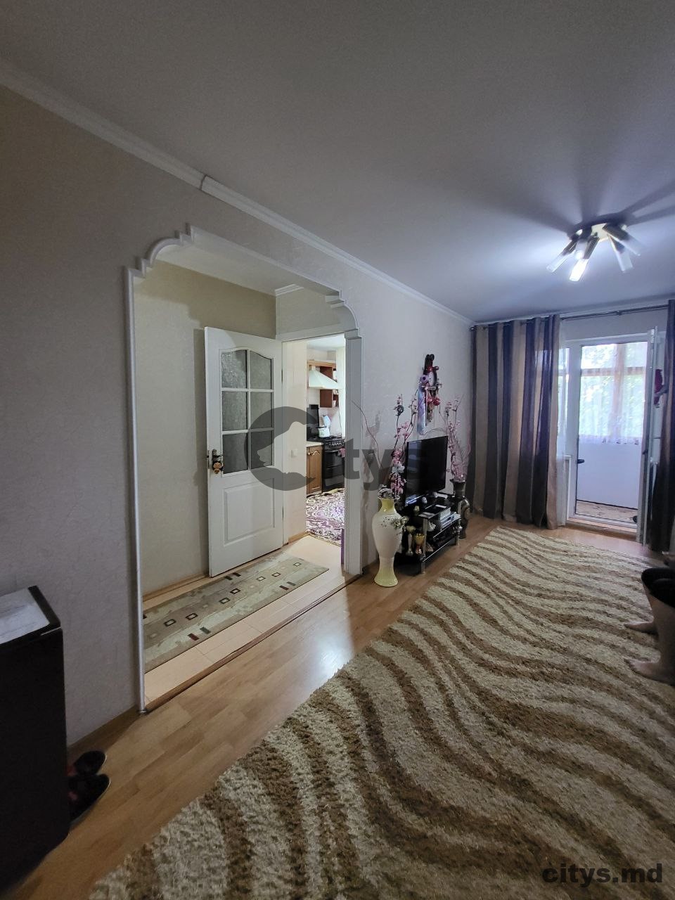 Apartament cu 3 camere, 60m², str.Zelinski photo 1