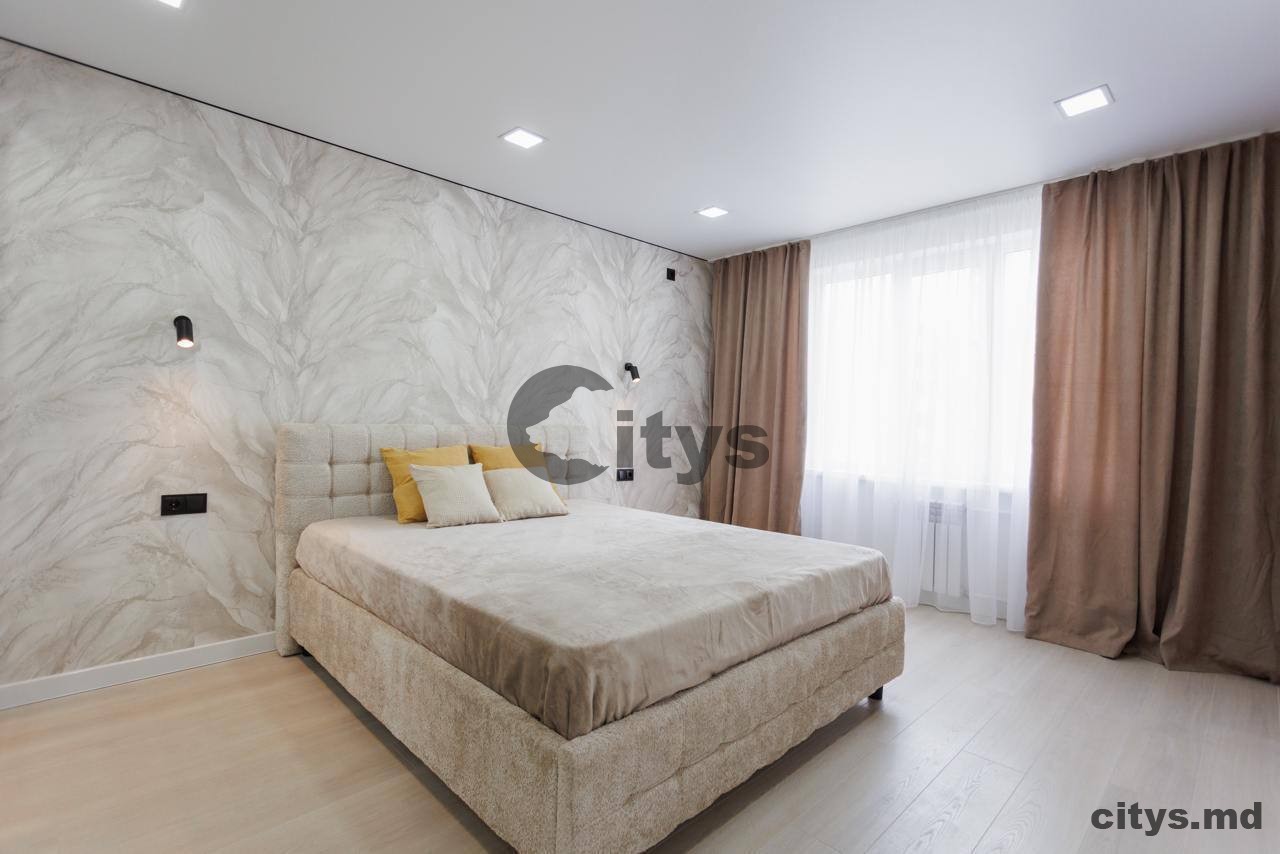 Apartament cu 2 camere, 44m², Romana photo 1