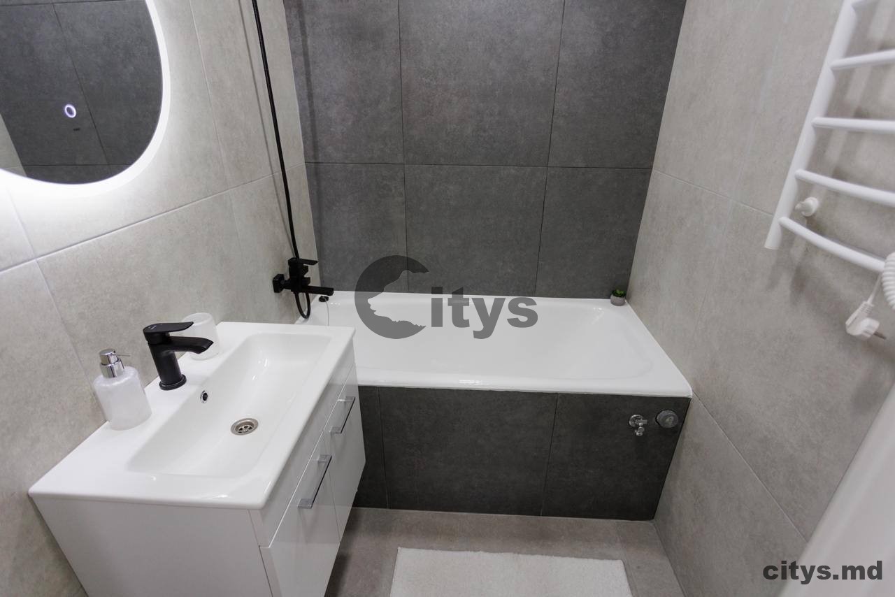 Apartament cu 2 camere, 44m², Romana photo 5