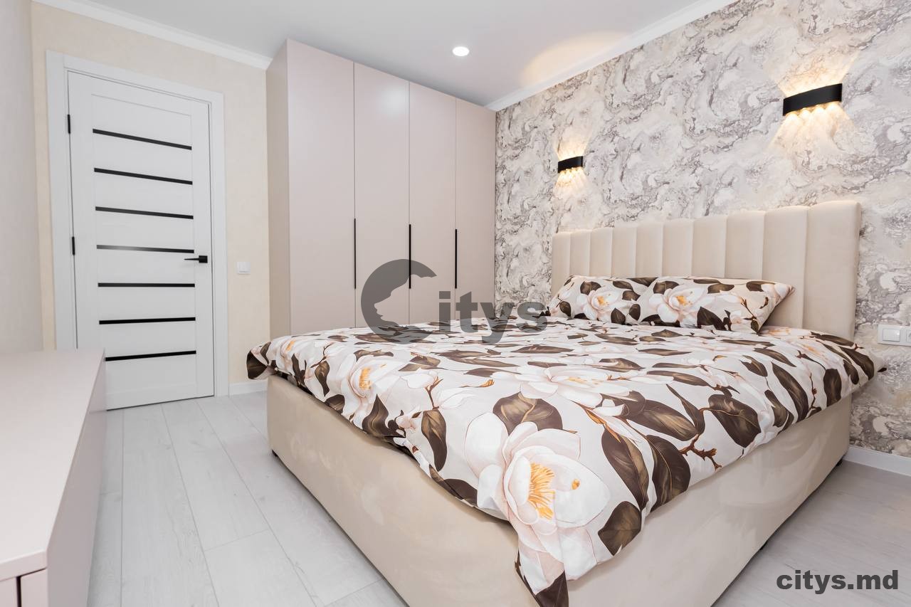 Apartament cu 3 camere, 66m², Cuza Voda photo 8
