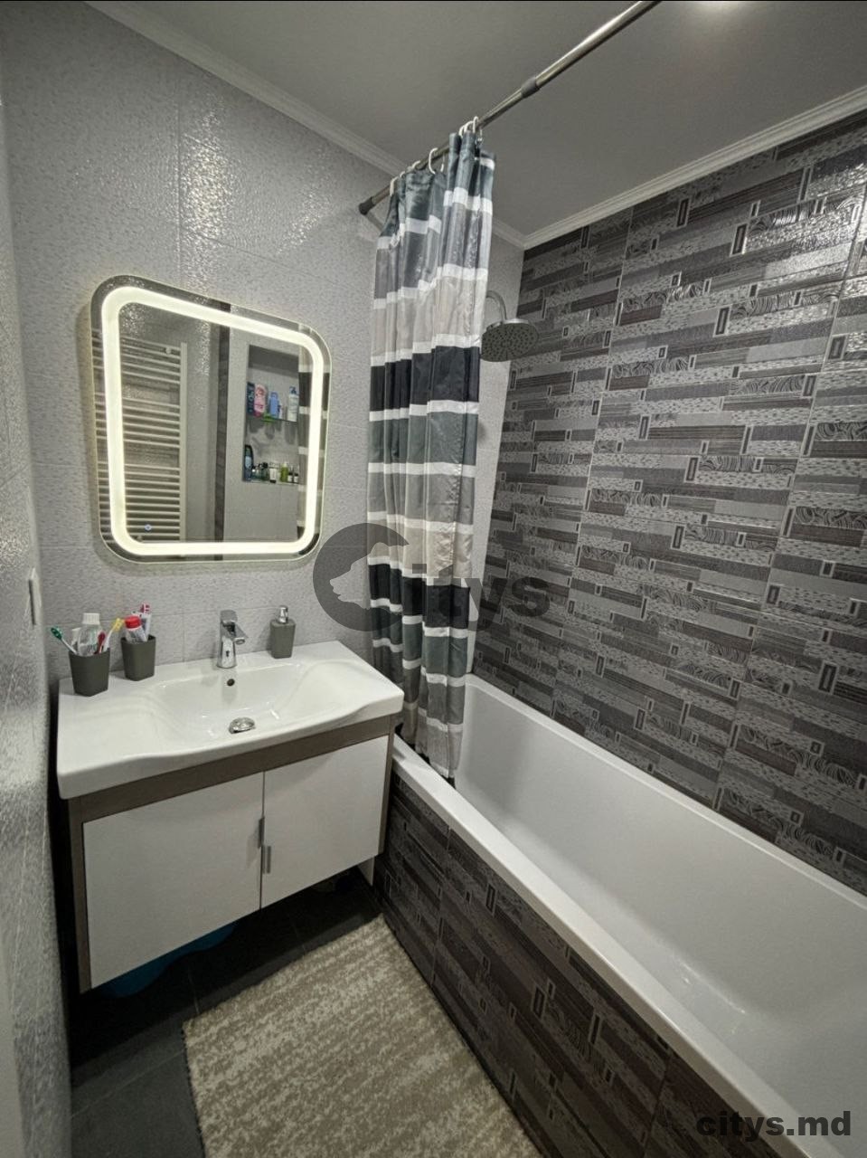 Apartament cu 3 camere, 70m², Cuza voda photo 8 - citys.md Apartament cu 3 camere, 70m², Cuza voda photo 7