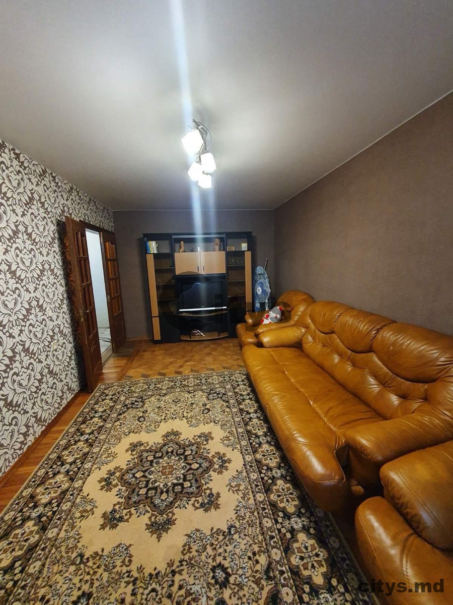 Apartament cu 2 camere, 55m², M.Basarab photo 2