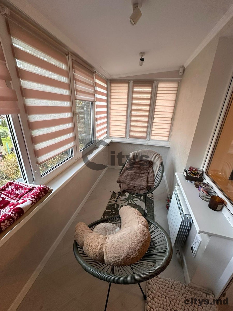 1 комнатная квартира, 32м², Florilor photo 3