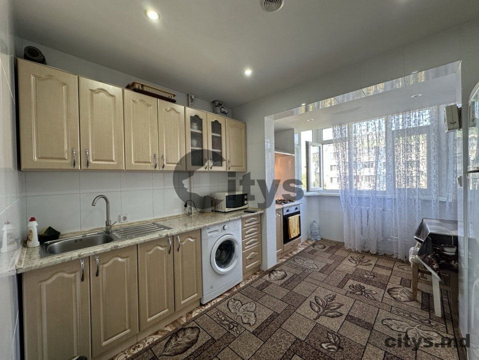 Apartament cu 2 camere, 55m², Buiucani, Liviu Deleanu photo 1