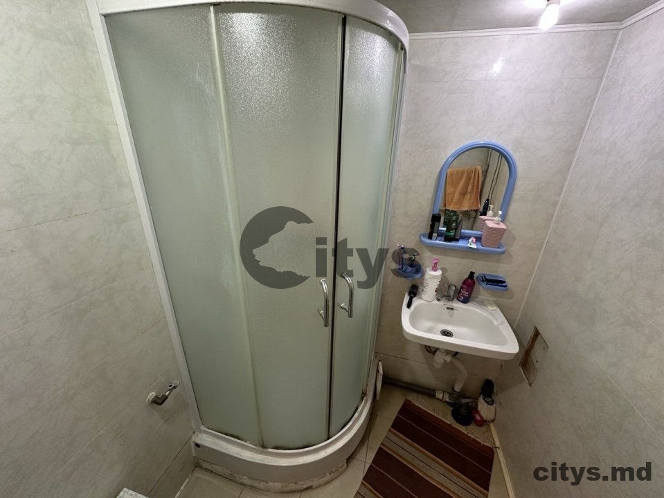 Apartament cu 2 camere, 55m², Buiucani, Liviu Deleanu photo 6