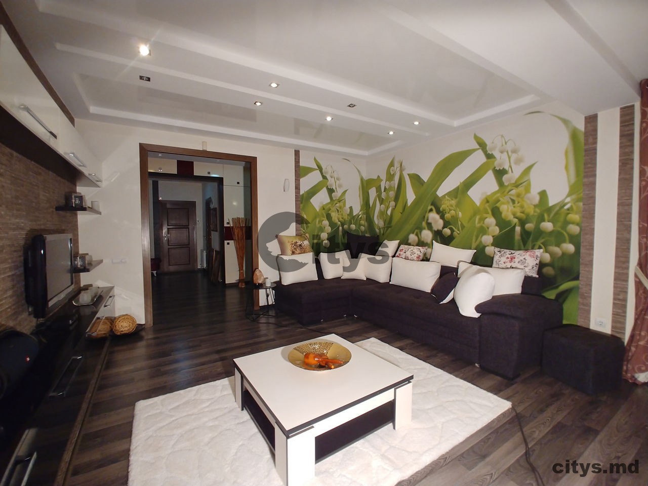 Apartament cu 2 camere, 78m², Riscani, bd. Renasterii Nationale photo 0