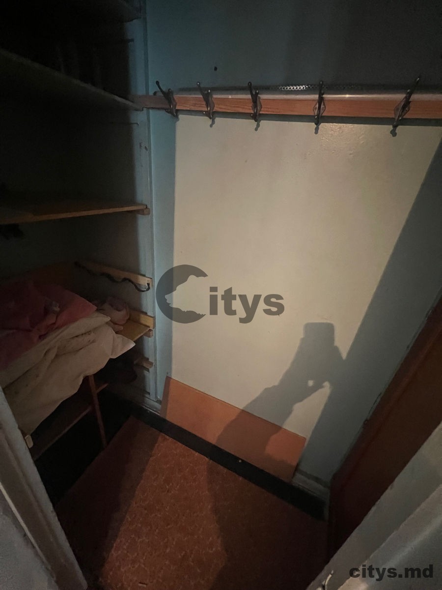 Apartament cu 2 camere, 48m², Botanica, Трандафирилор 7412 photo 3