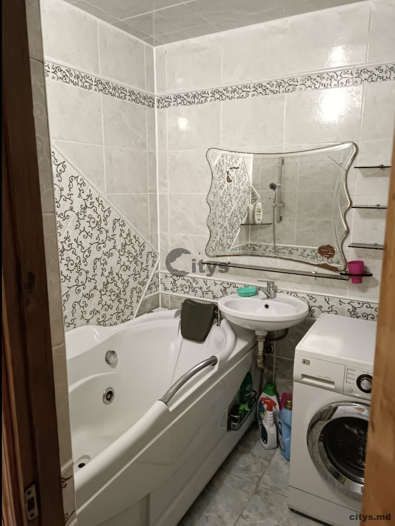 Сдается-2-х комнатная квартира, 55м²,Старая Почта, Calea Orheiului photo 7 - citys.md Сдается-2-х комнатная квартира, 55м²,Старая Почта, Calea Orheiului photo 6