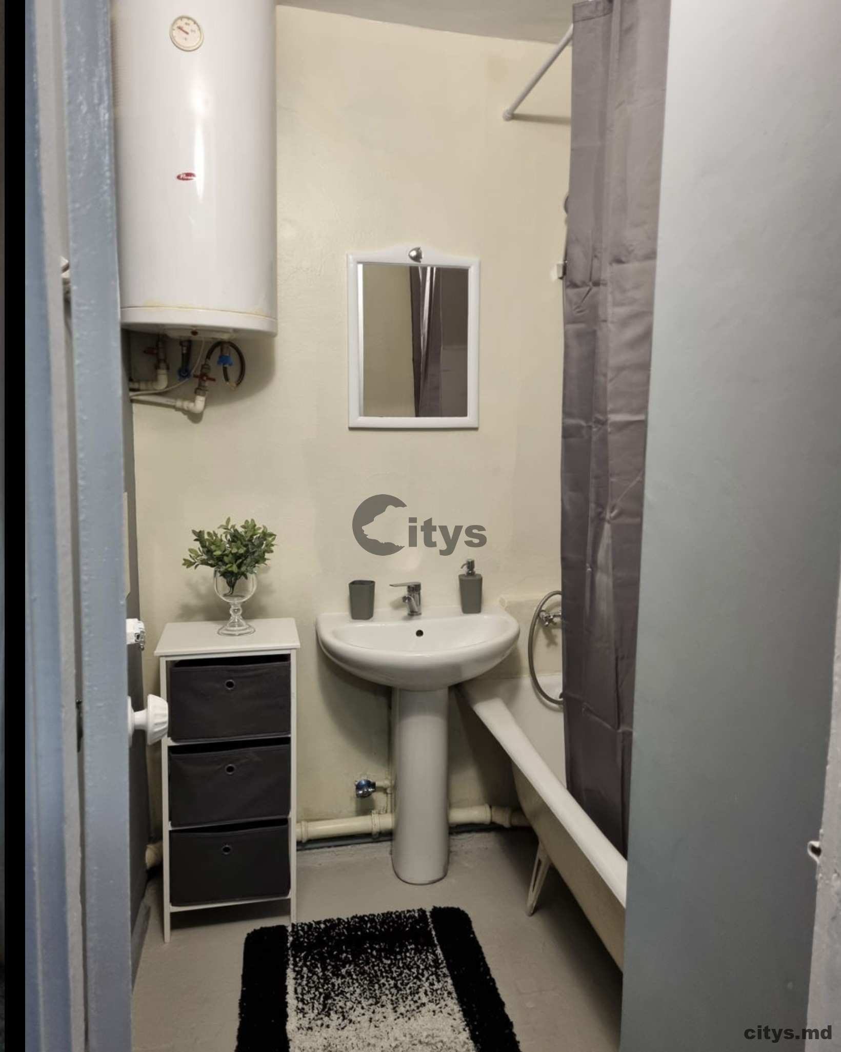 Chirie-Apartament cu 1 cameră, 40m², Ciocana,Ginta Latină photo 5 - citys.md Chirie-Apartament cu 1 cameră, 40m², Ciocana,Ginta Latină photo 4