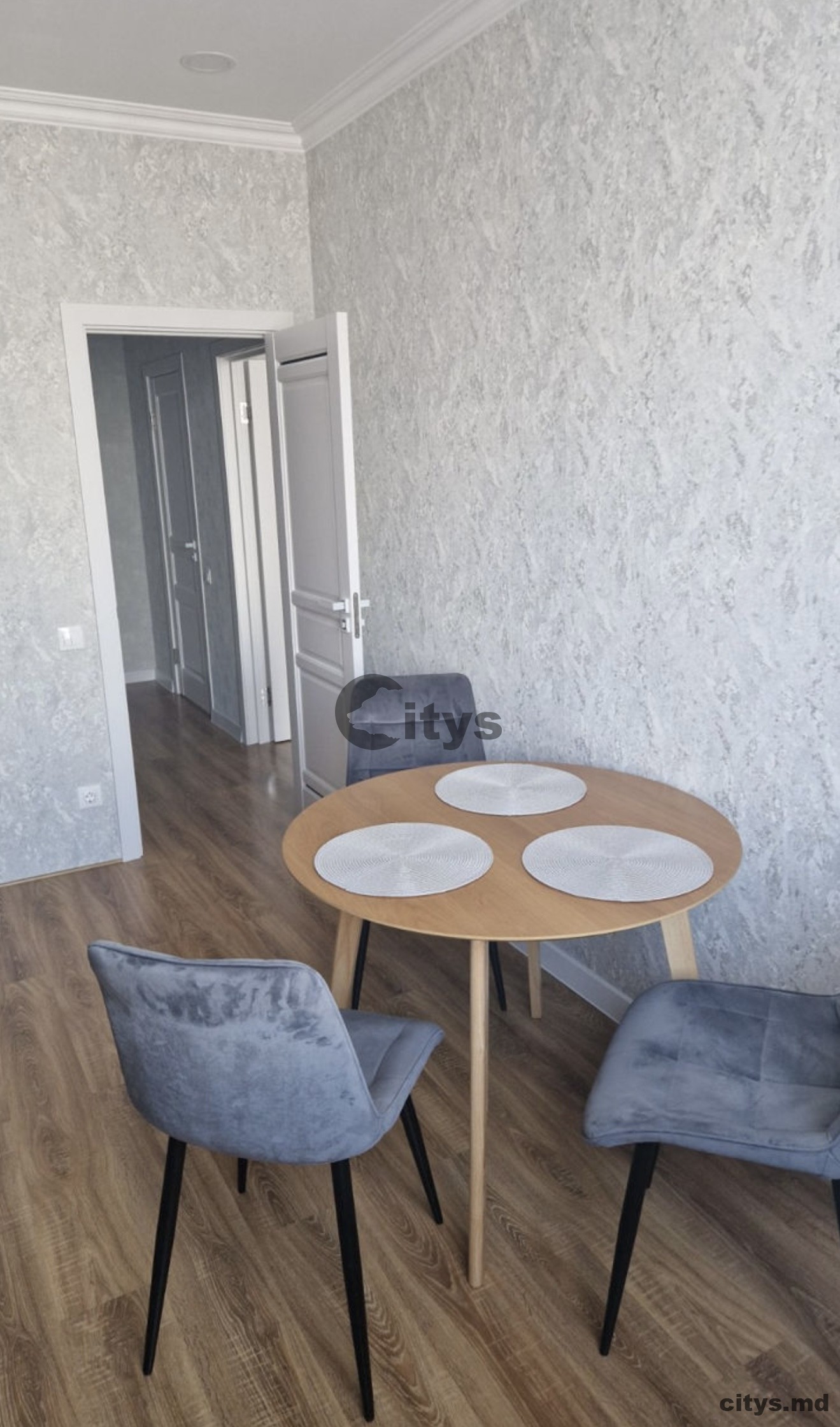 Chirie-Apartament cu 1 cameră, 47m², Centru,Avram Iancu photo 1 - citys.md Chirie-Apartament cu 1 cameră, 47m², Centru,Avram Iancu photo 0