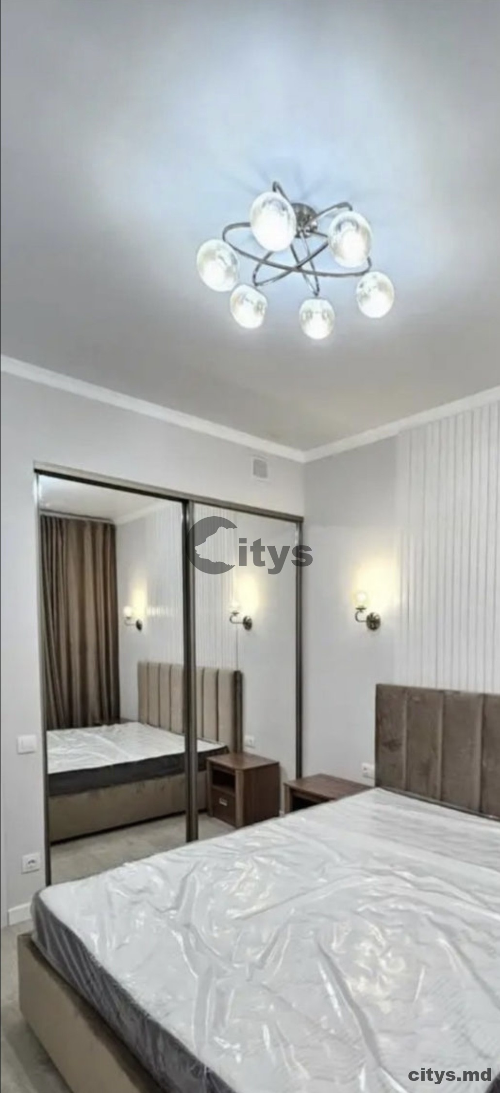 Chirie-Apartament cu 2 camere, 80m², Centru,Tecuci photo 3 - citys.md Chirie-Apartament cu 2 camere, 80m², Centru,Tecuci photo 2