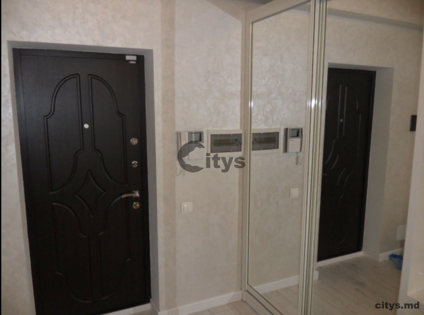 Сдается-2-х комнатная квартира, 55м²,Центр, Sfîntul Gheorghe photo 4 - citys.md Сдается-2-х комнатная квартира, 55м²,Центр, Sfîntul Gheorghe photo 3