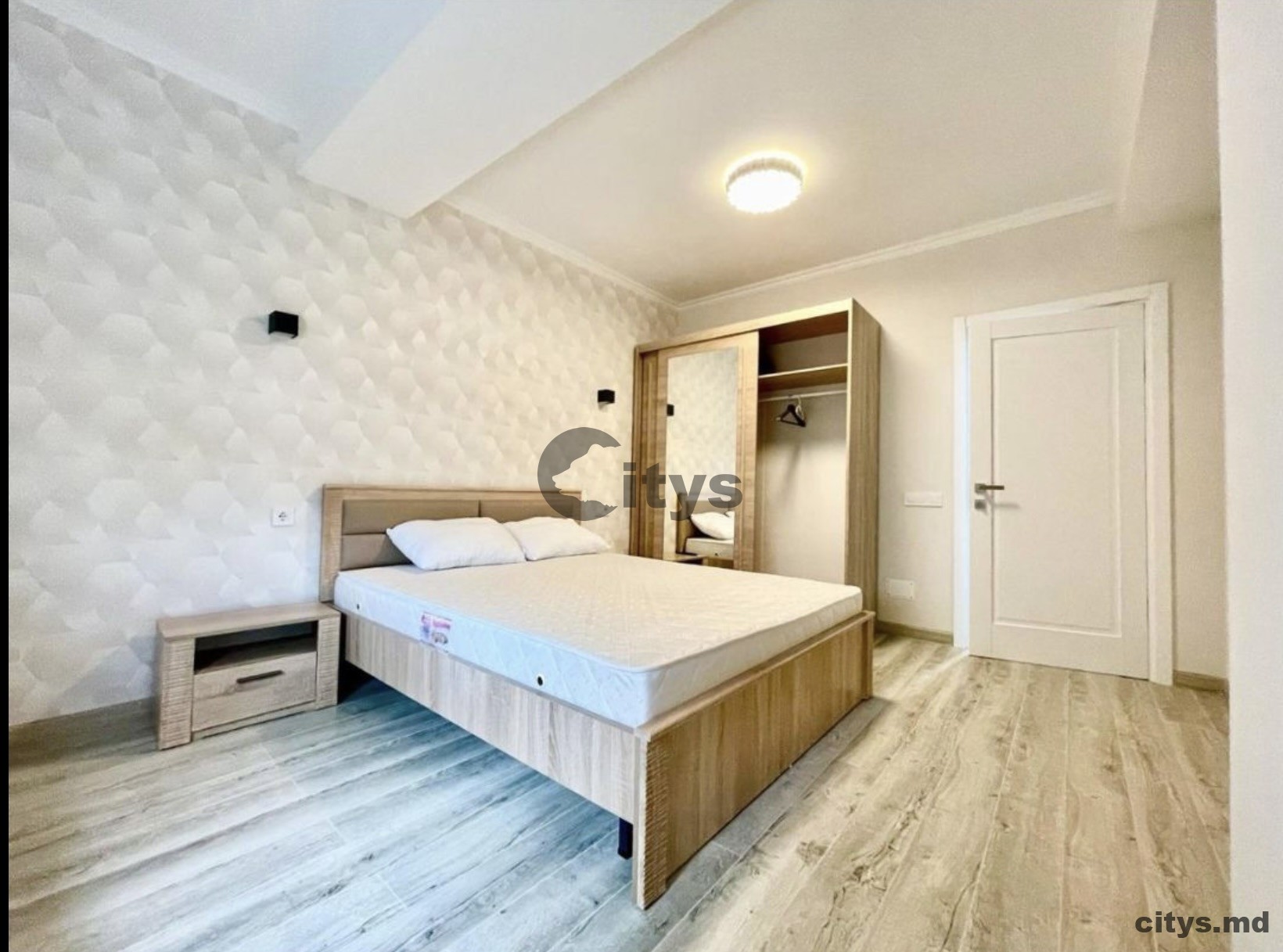 Центр-1 комнатная квартира, 70м², Центр,Vasile Alecsandri photo 4 - citys.md Центр-1 комнатная квартира, 70м², Центр,Vasile Alecsandri photo 3